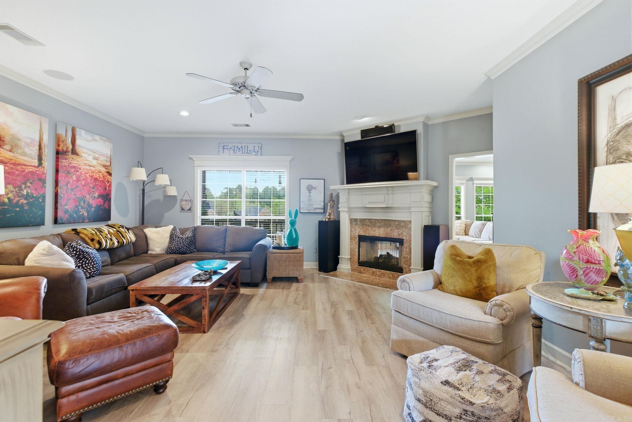 2209 Sawgrass Drive Property Photo 3