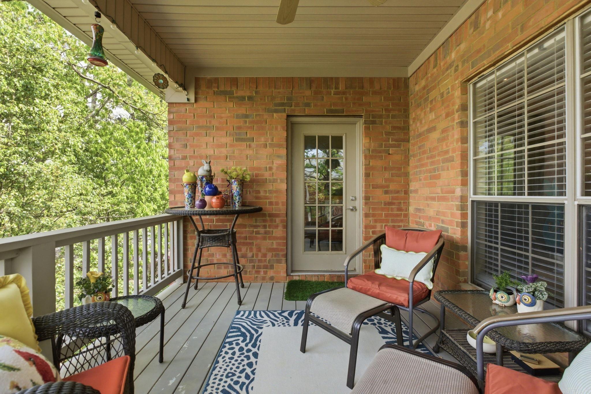 2209 Sawgrass Drive Property Photo 22