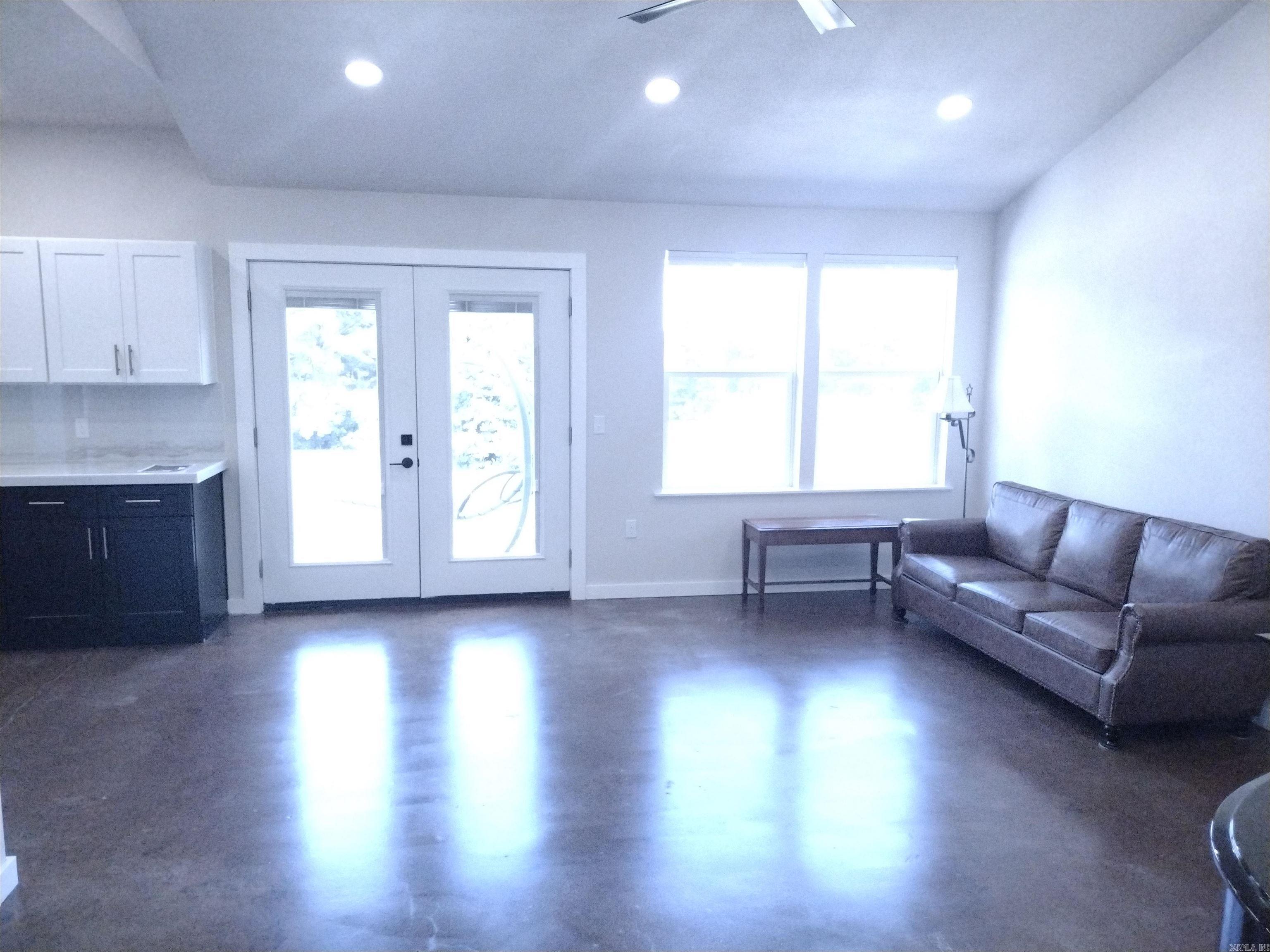 1192 Alamo Dr Property Photo 36