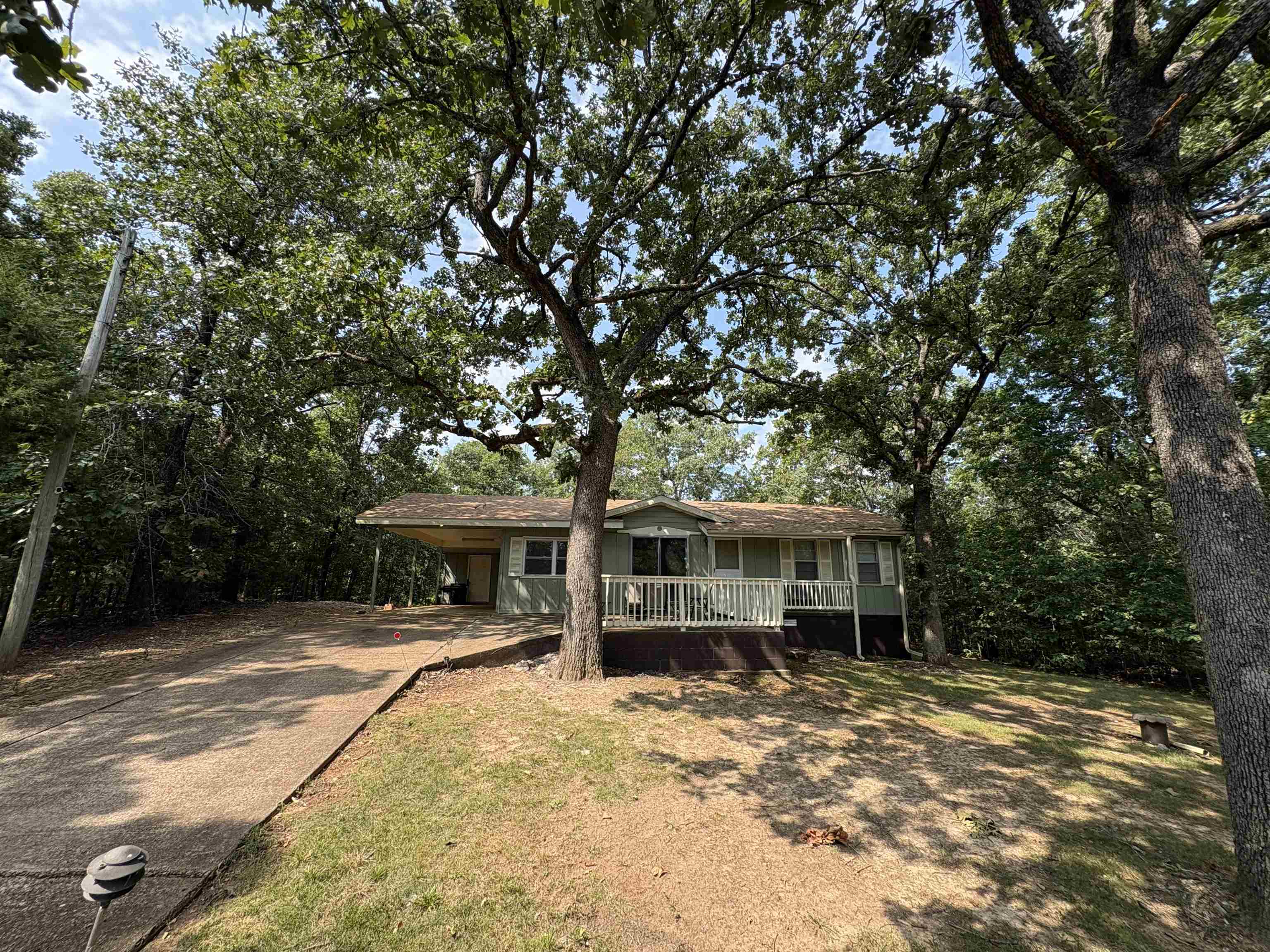 36 Delaware Drive Property Photo 1