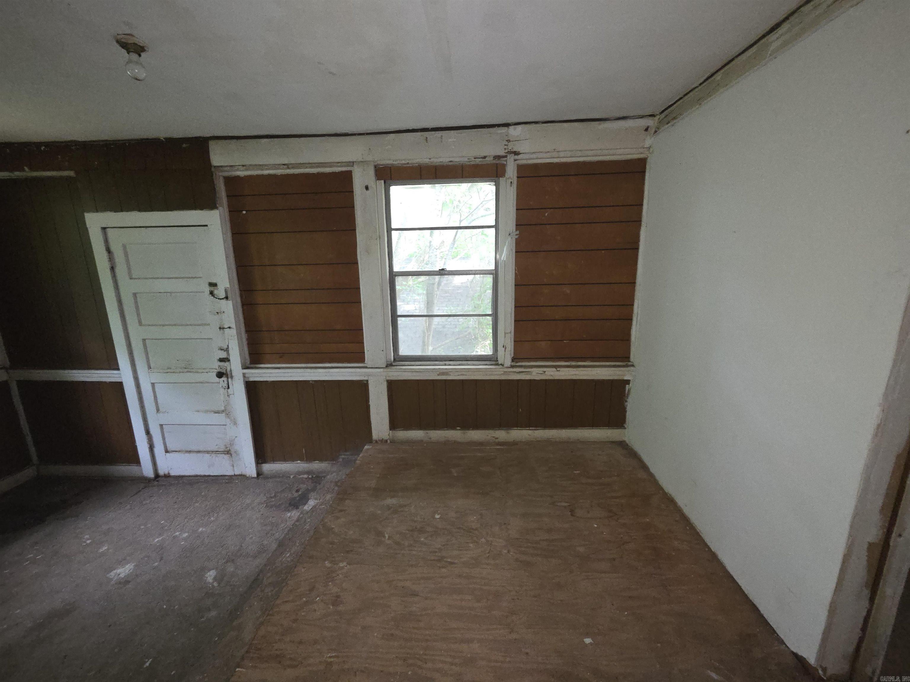 2709 S Izard Property Photo 10