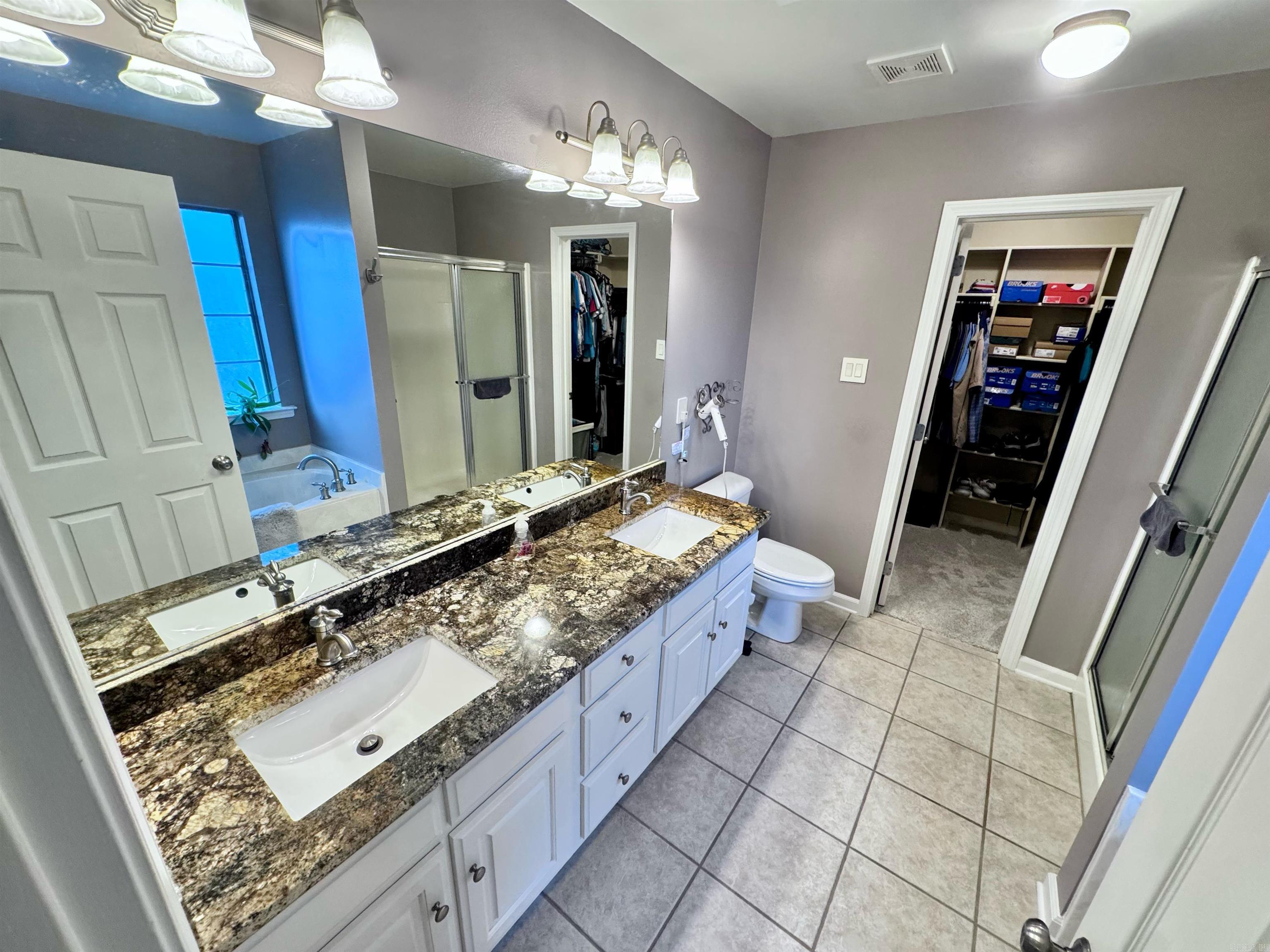 11572 Ridgetop Drive Property Photo 7