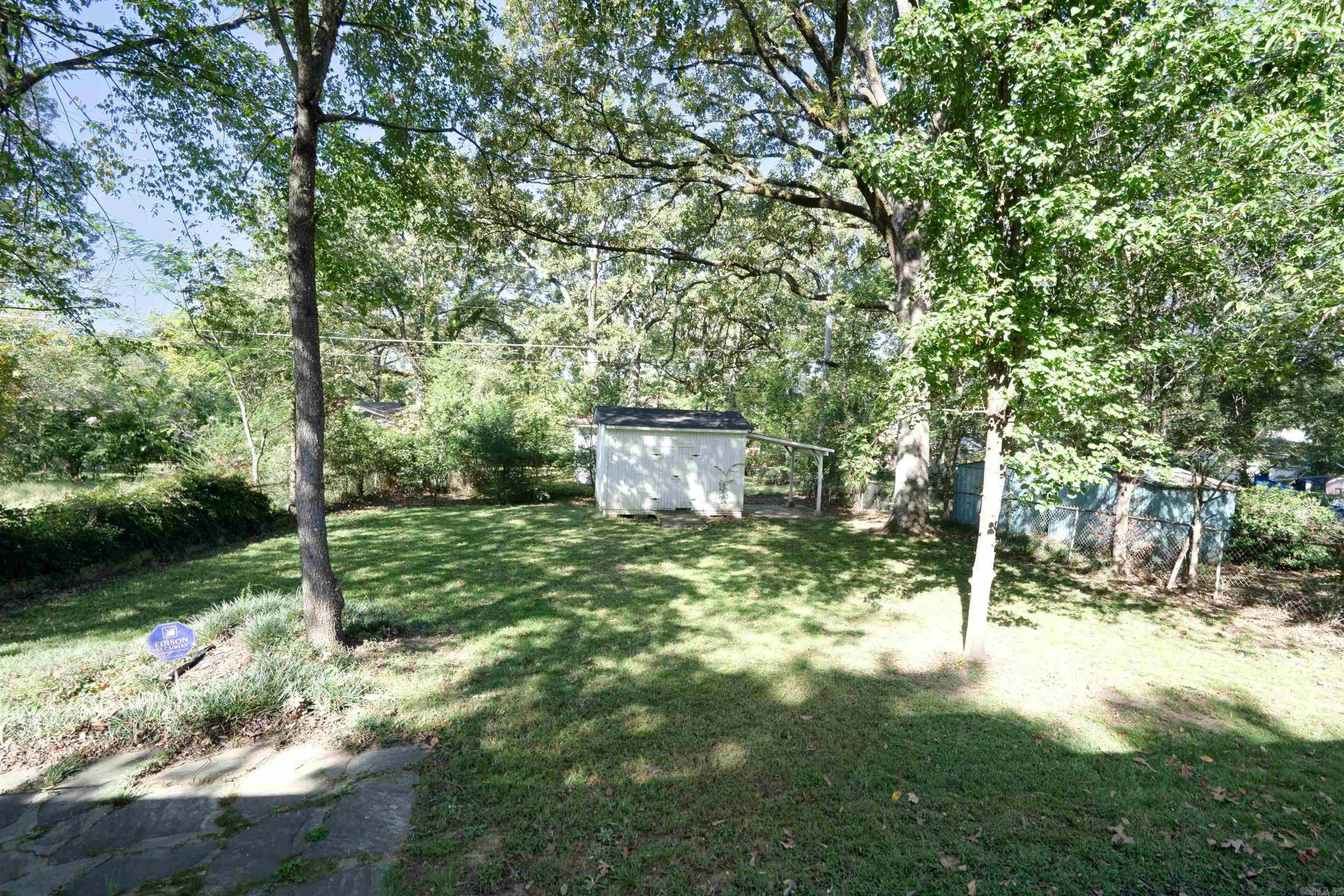 3701 Maple Street Property Photo 12