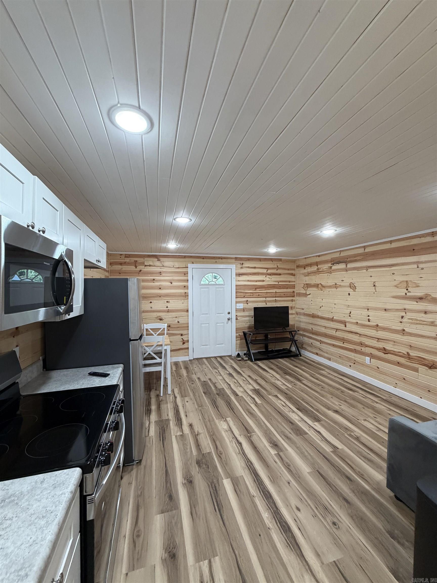 4630 Greers Ferry Rd. Highway Property Photo 11