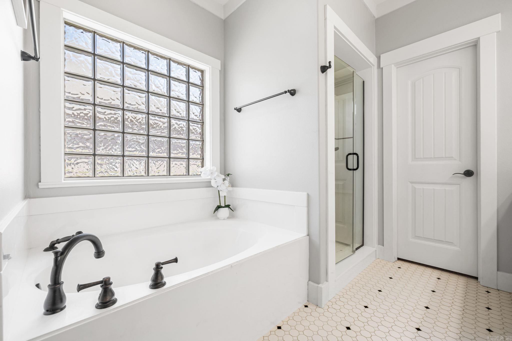 807 Indian Bay Drive Property Photo 17