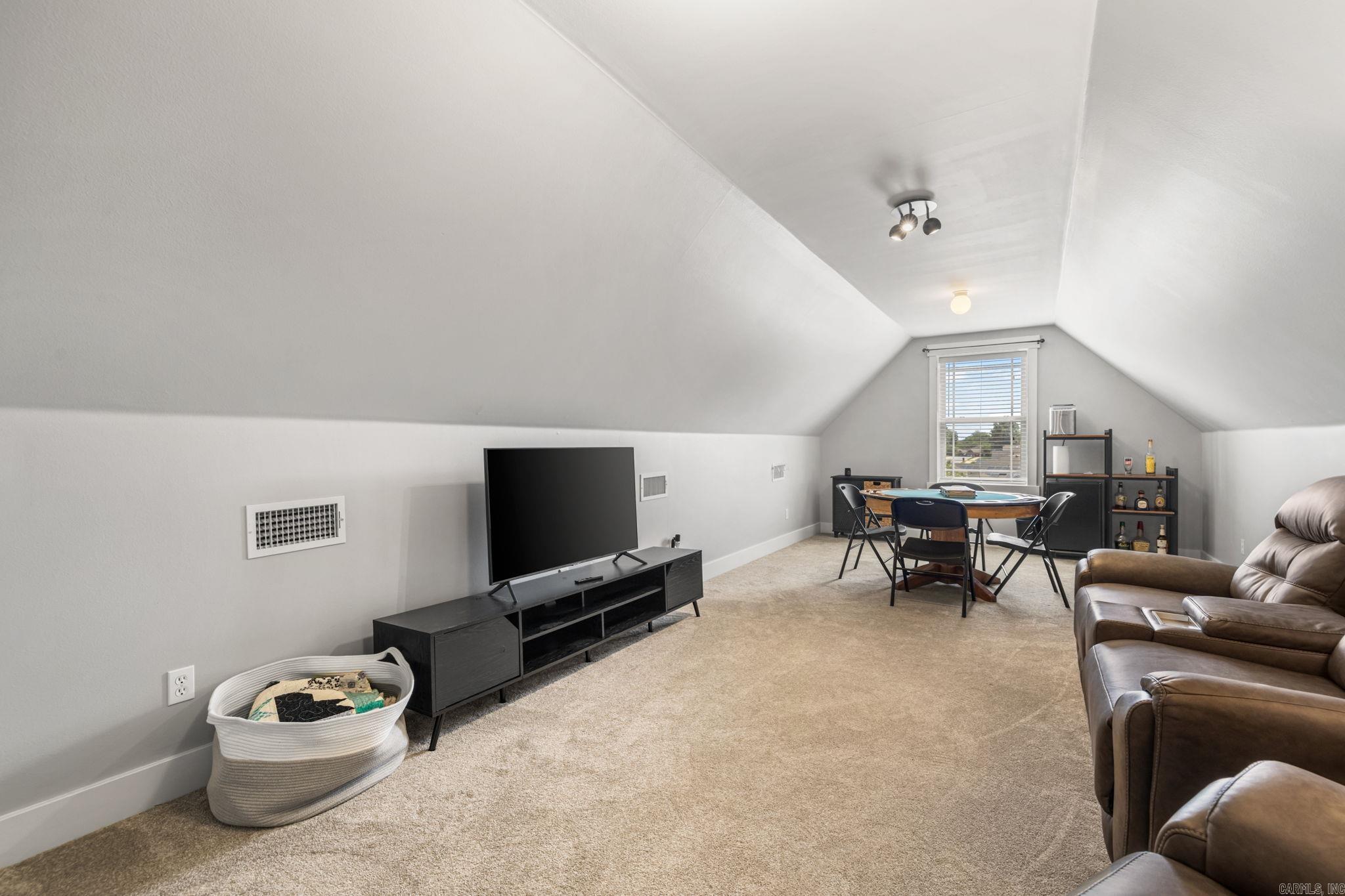 807 Indian Bay Drive Property Photo 30