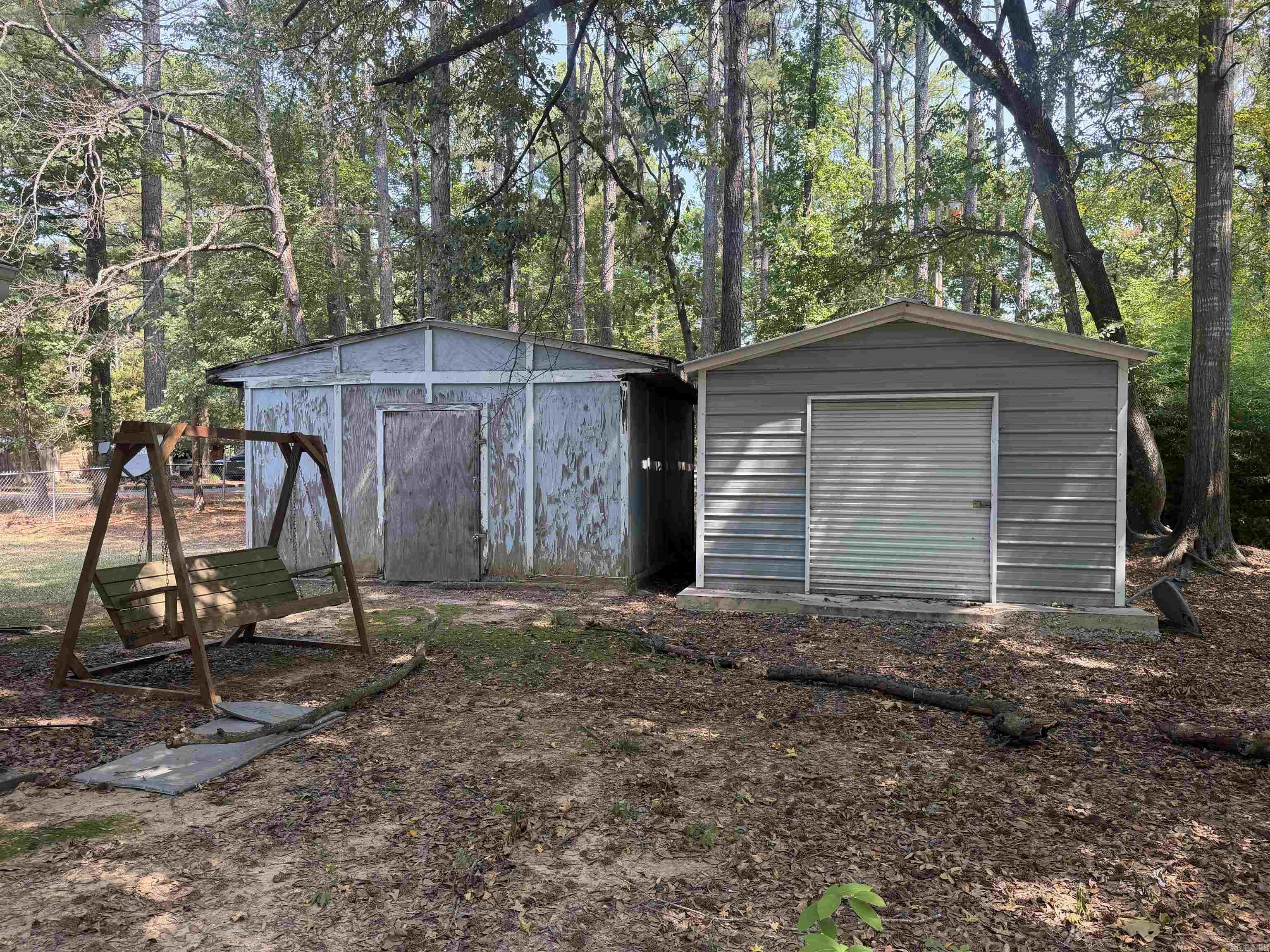 5811 W Jones Street Property Photo 5