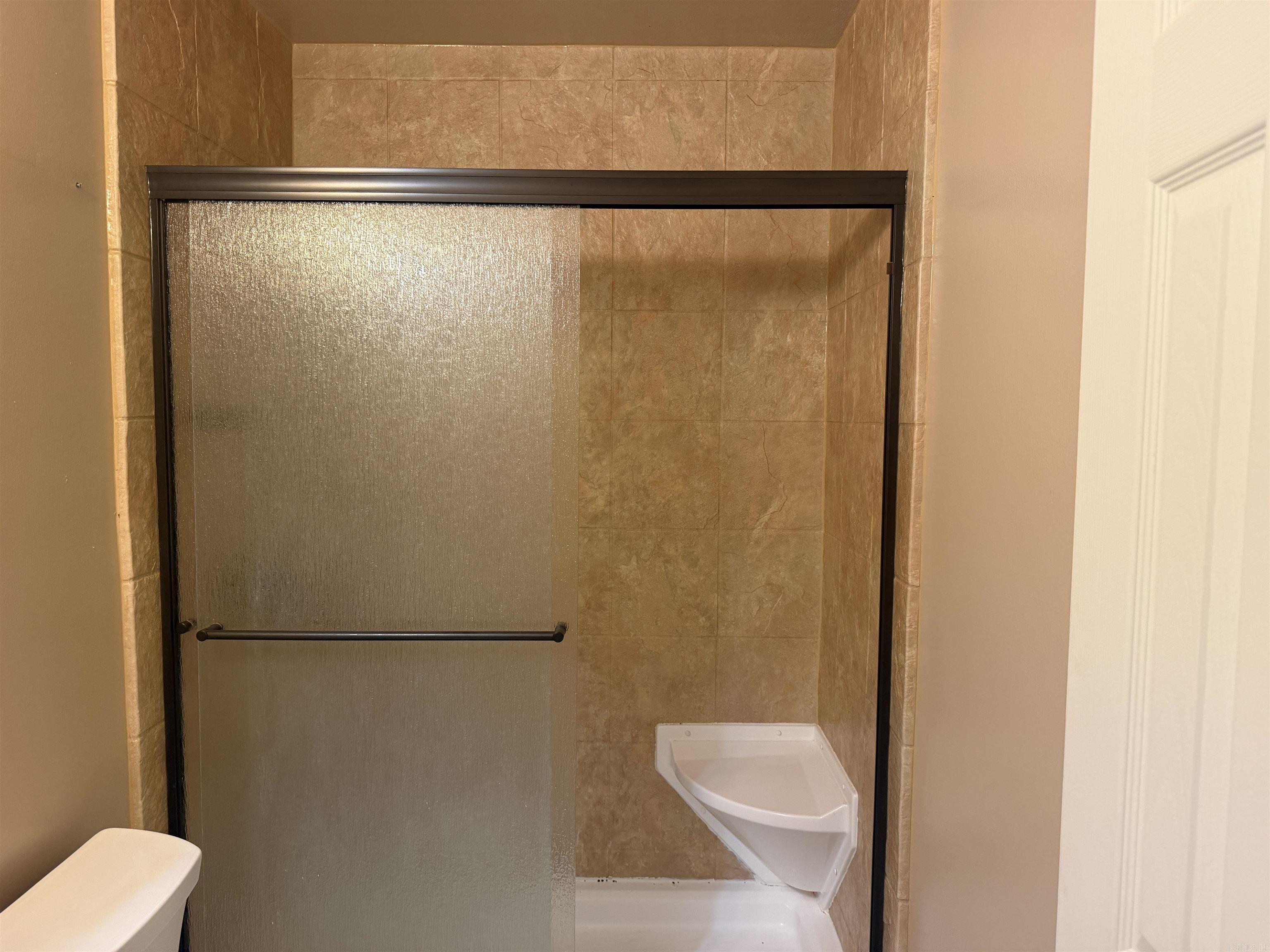 5811 W Jones Street Property Photo 11