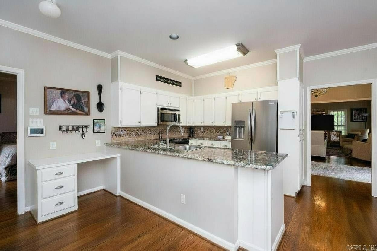 51 Saint Thomas Court Property Photo 9