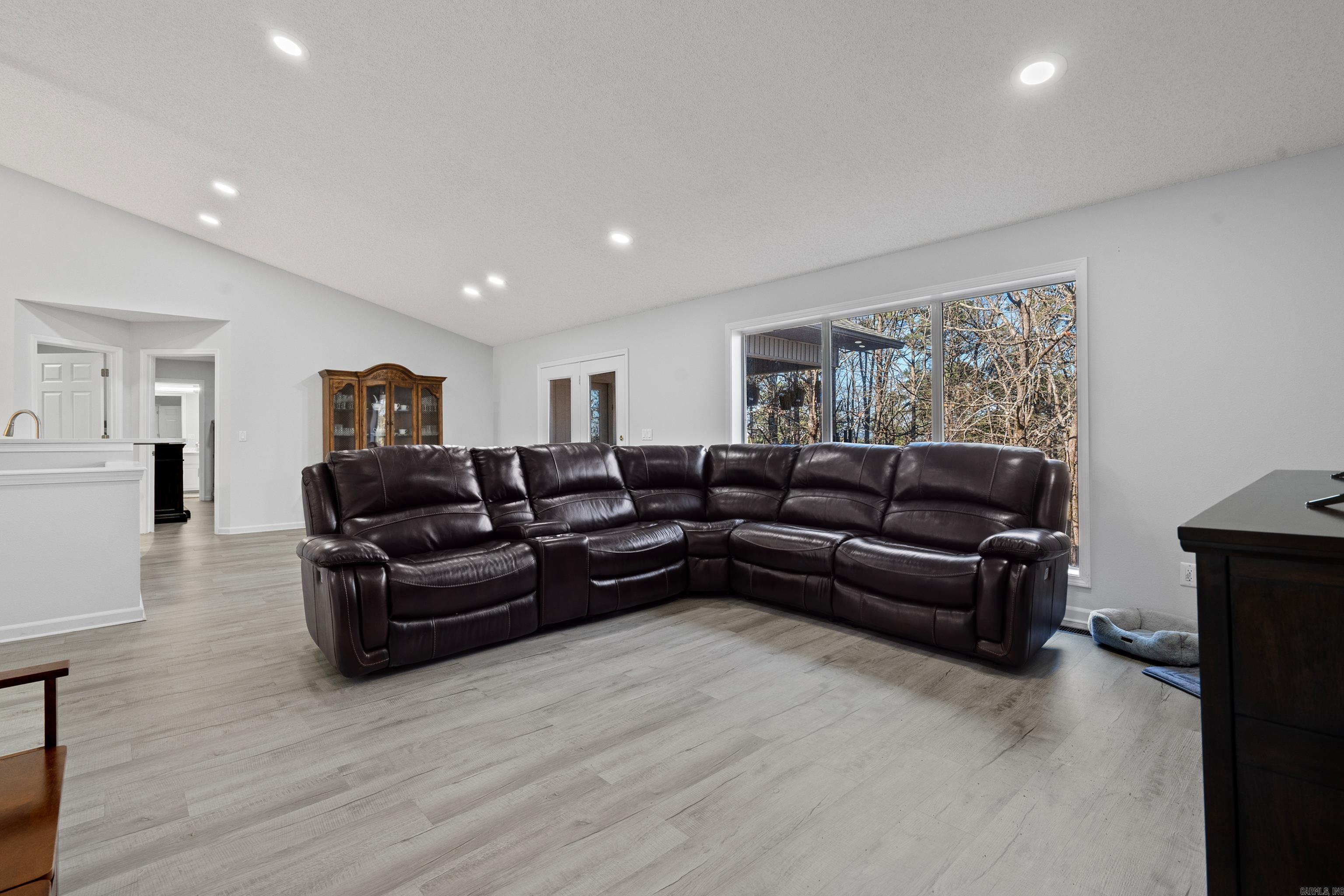 4 Narcisco Circle Property Photo 7