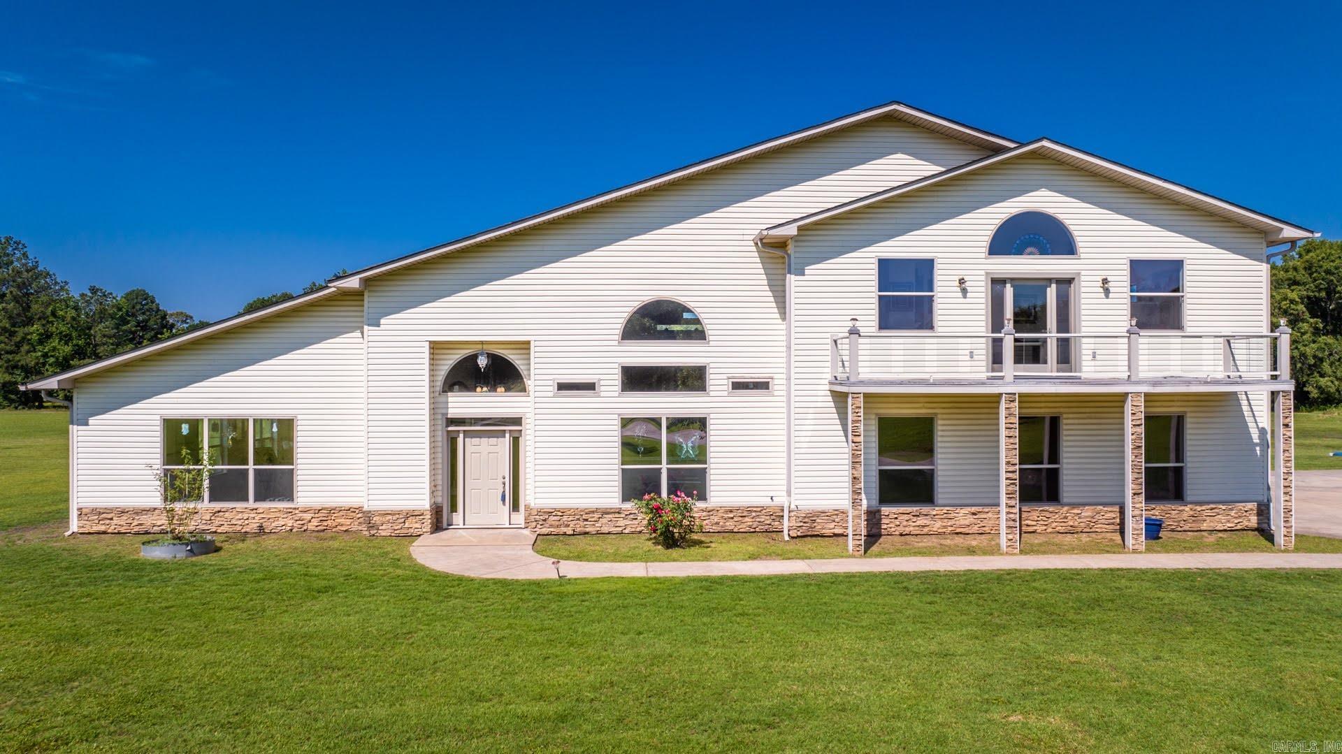 224 Peartree Property Photo 1
