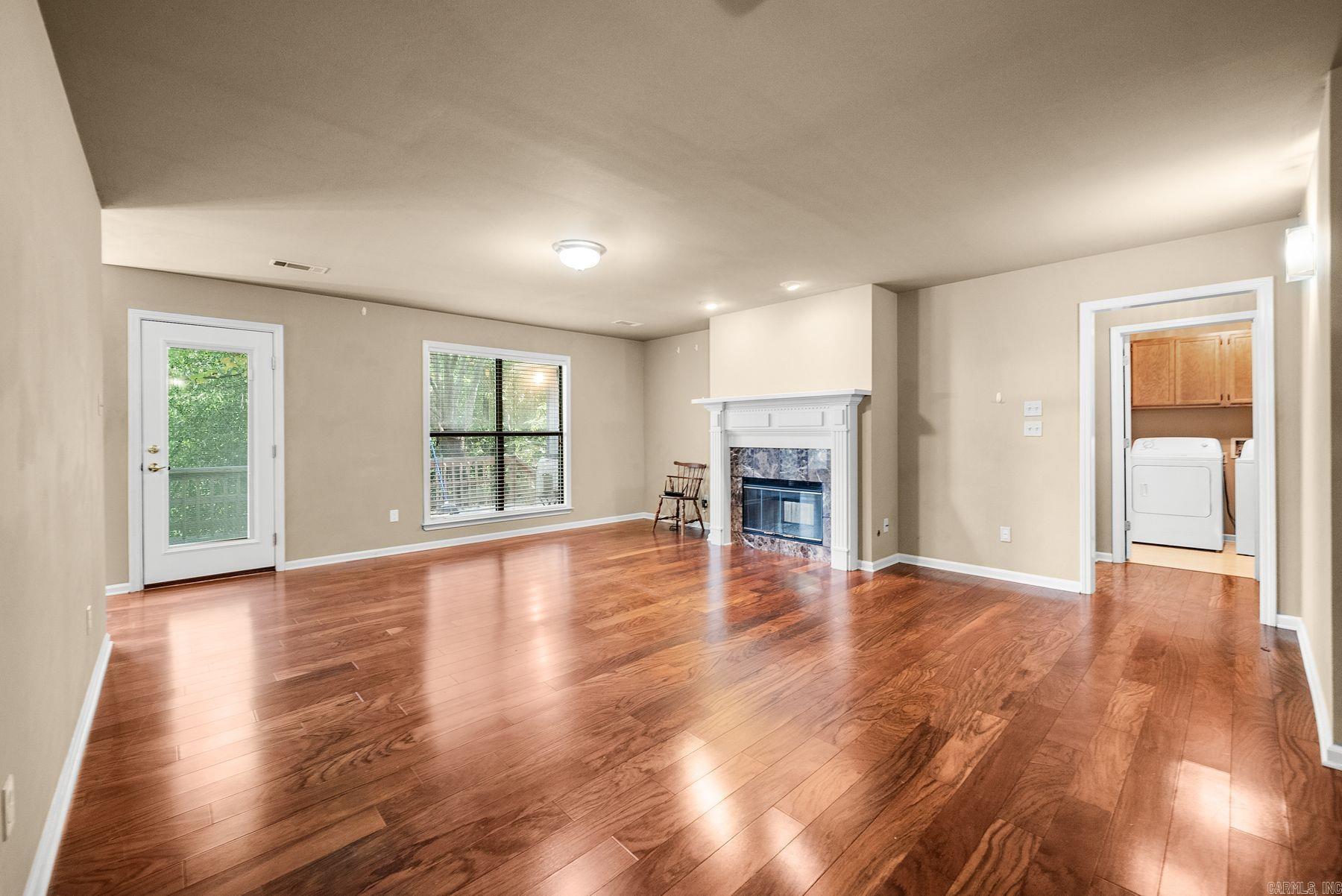 905 W B Avenue Property Photo 5