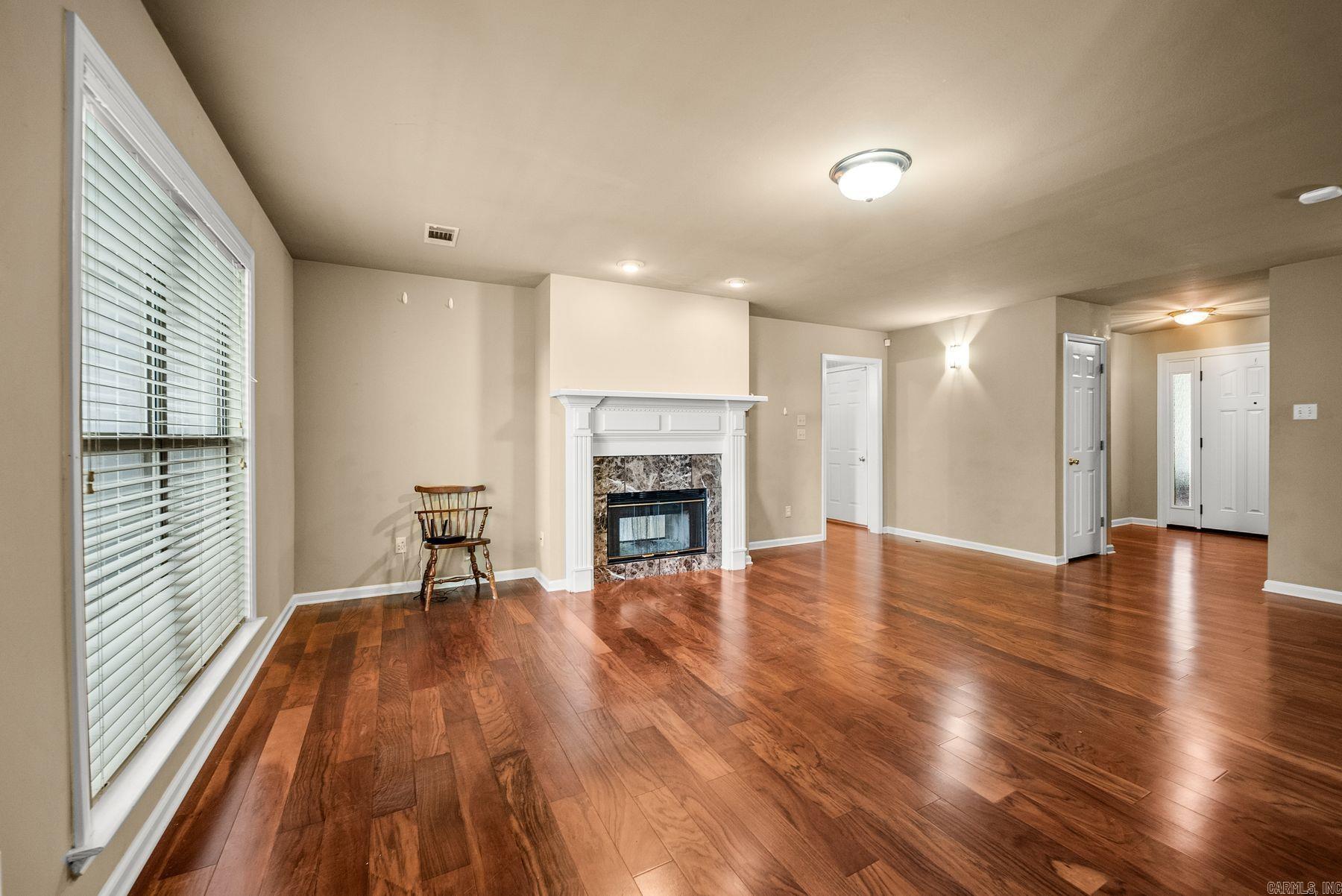 905 W B Avenue Property Photo 7