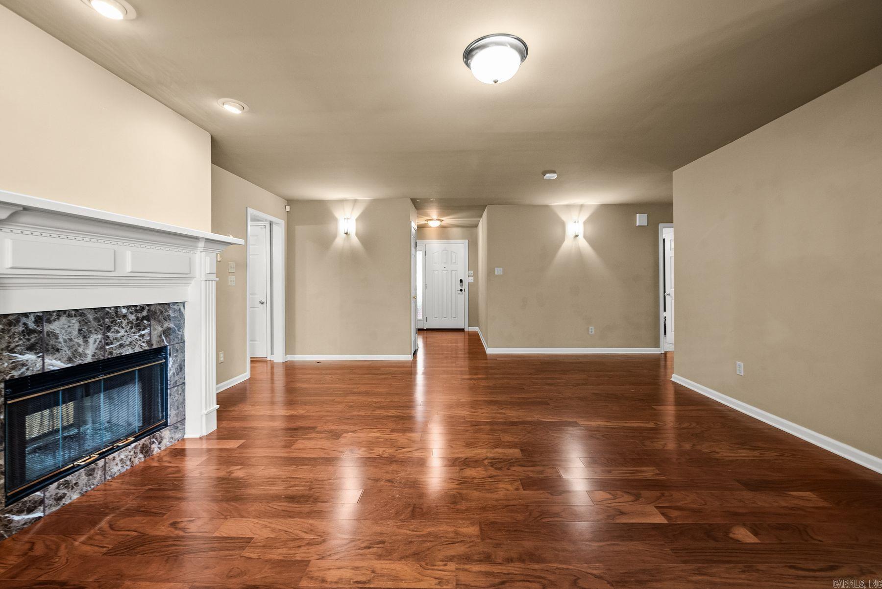 905 W B Avenue Property Photo 8