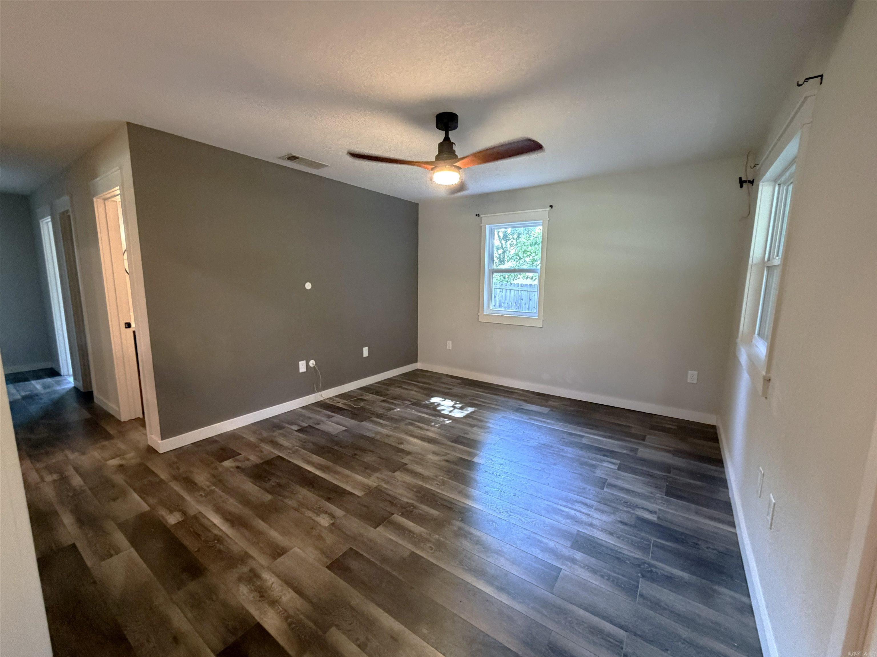 404 Deridder Avenue Property Photo 6