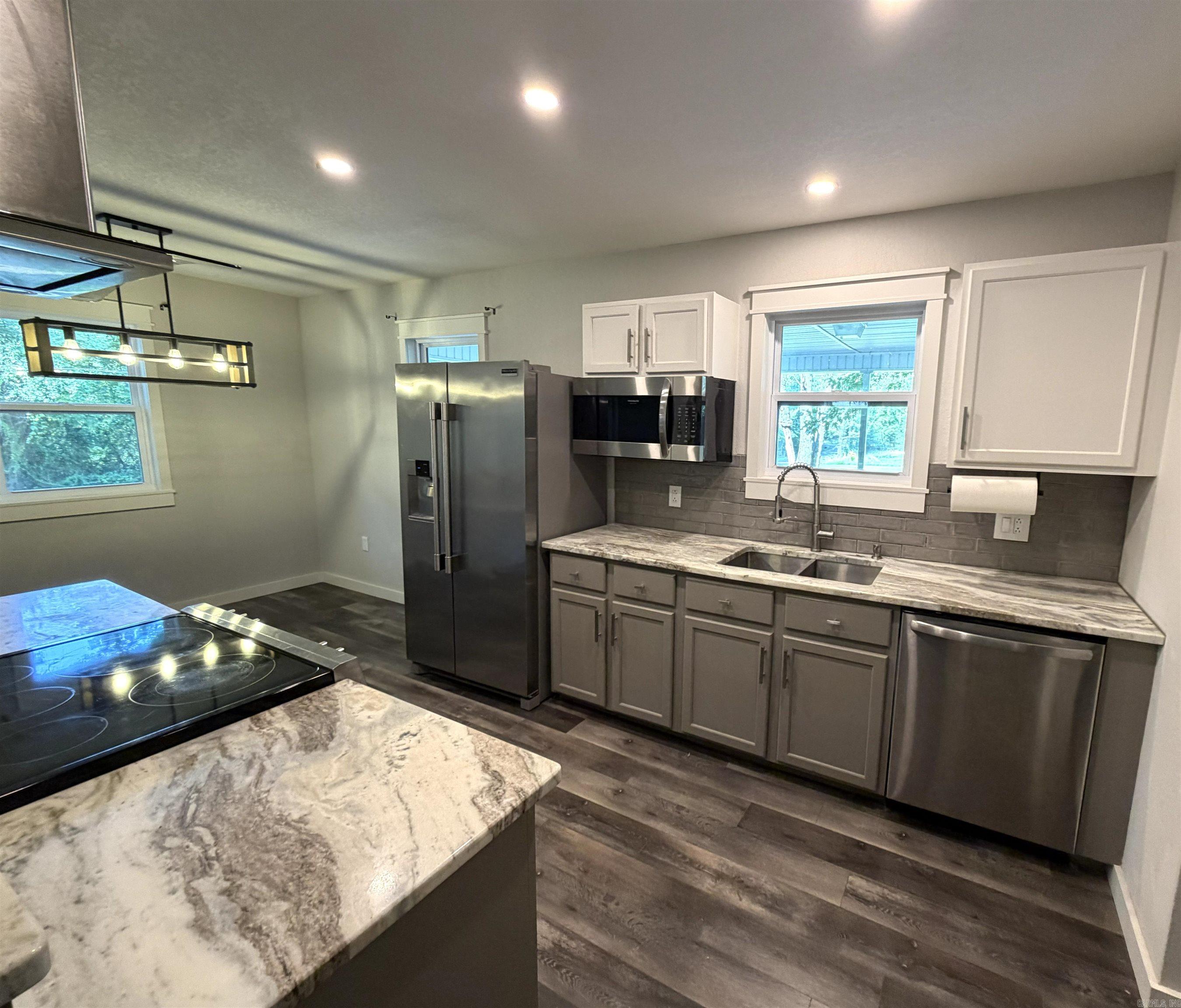 404 Deridder Avenue Property Photo 8