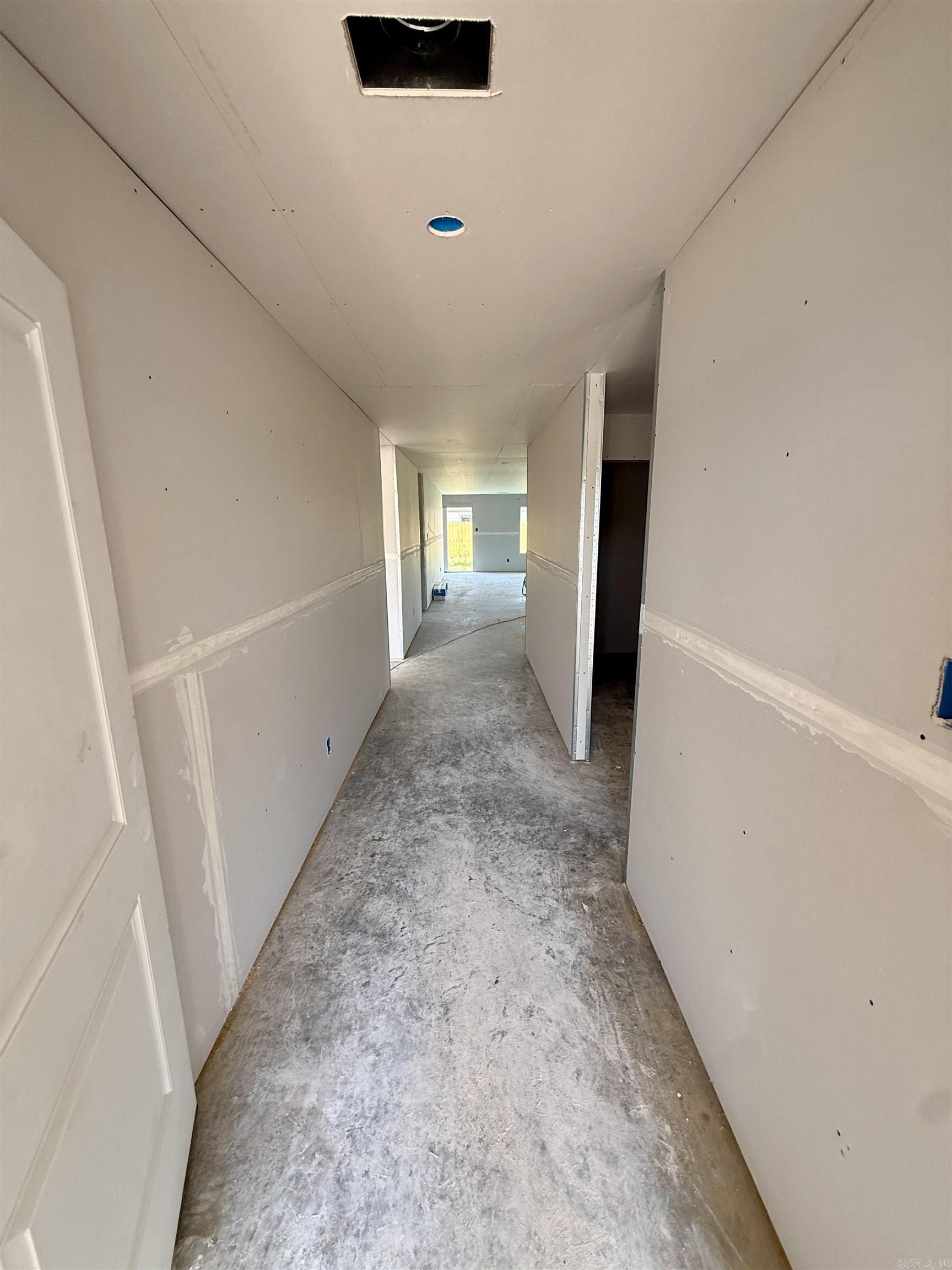 107 King Ranch Drive Property Photo 3