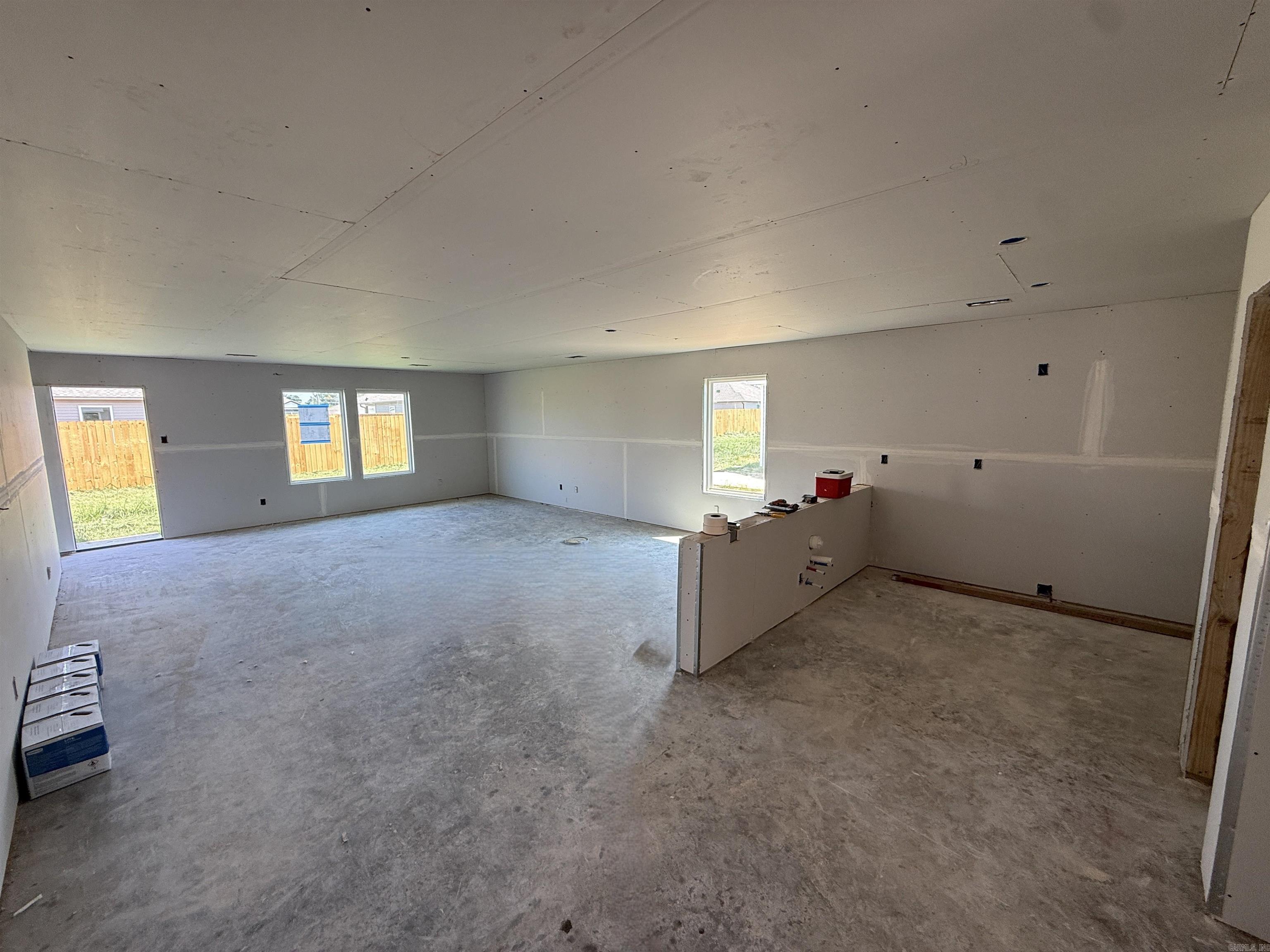 107 King Ranch Drive Property Photo 4