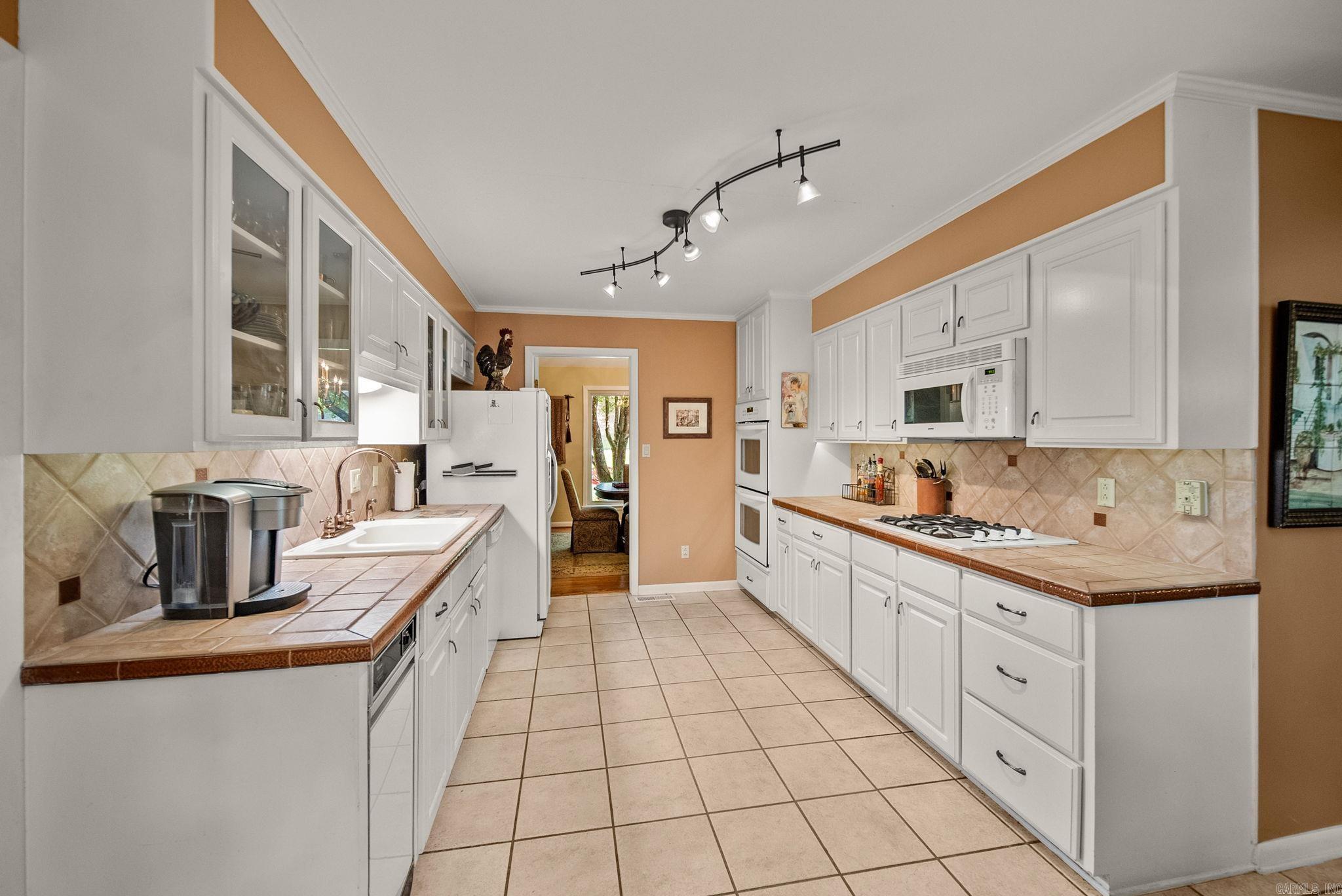 266 Valley Club Circle Property Photo 15