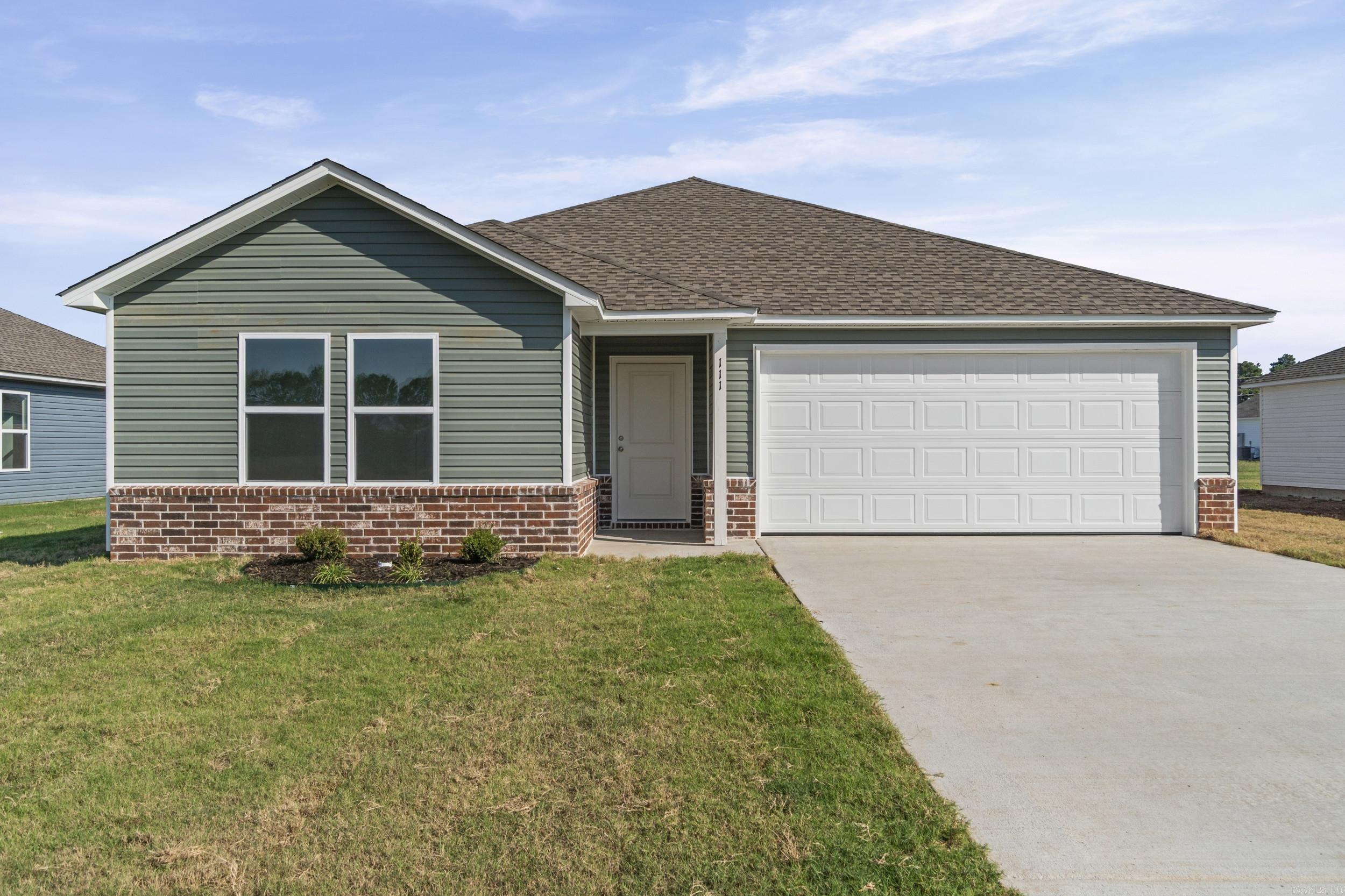 111 King Ranch Drive Property Photo 1