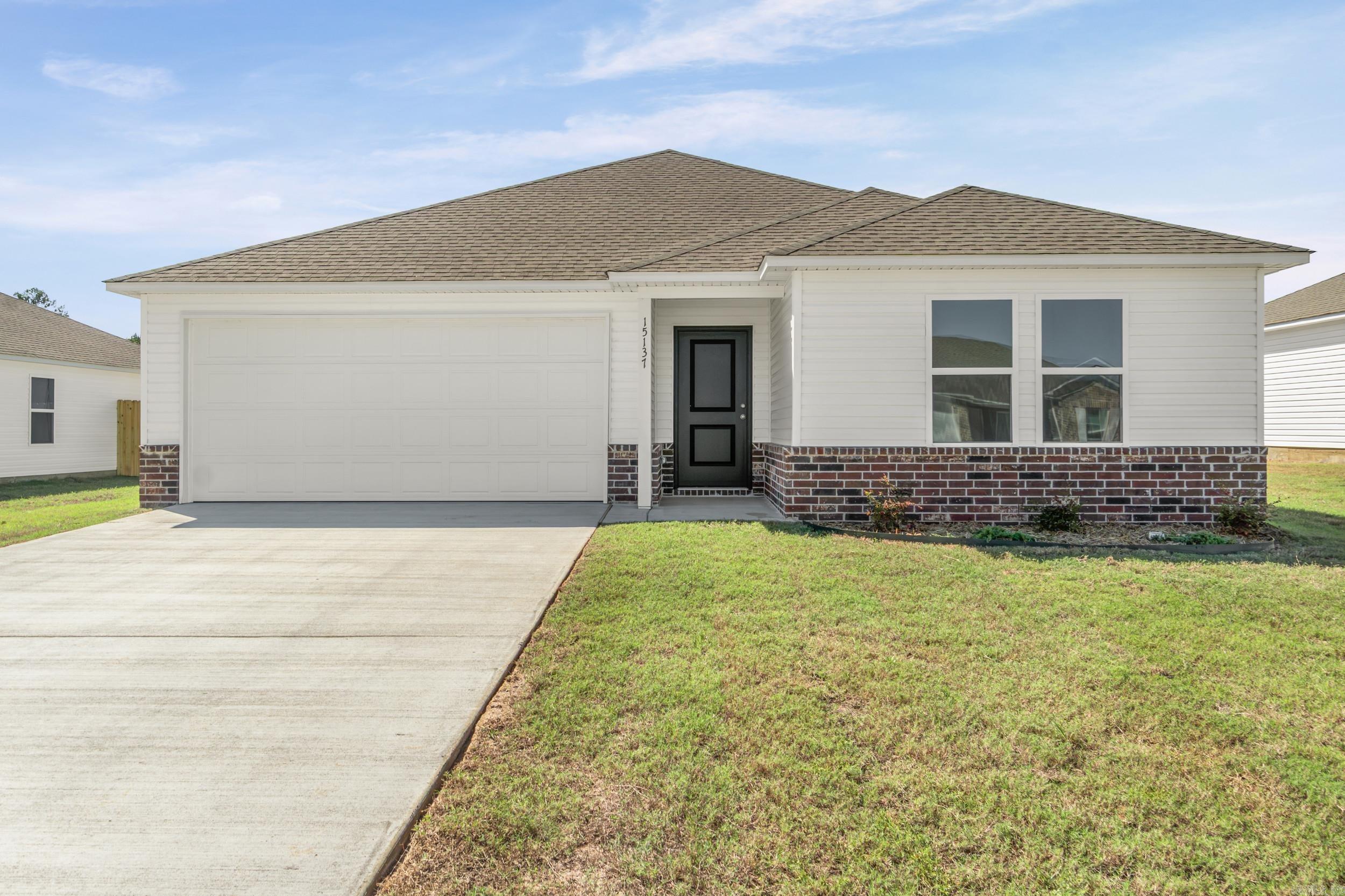 15137 Thompson Branch Trail Property Photo 1