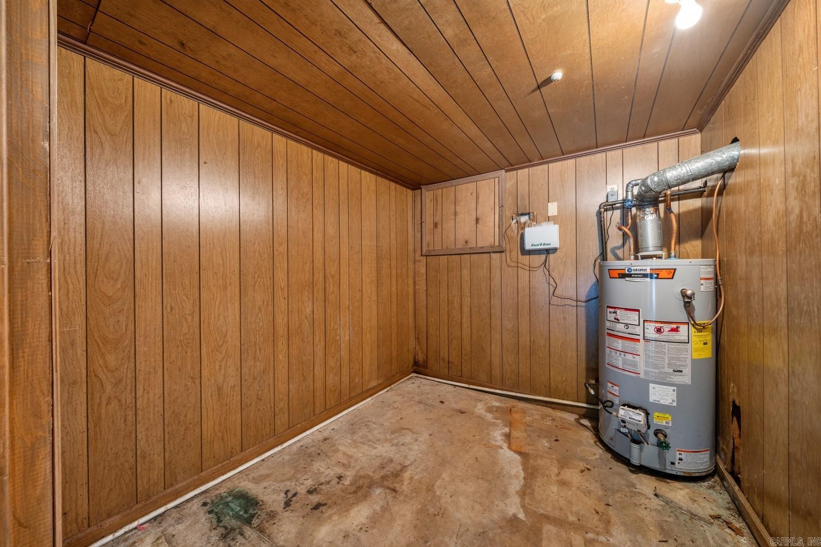 200 Scottwood Property Photo 17