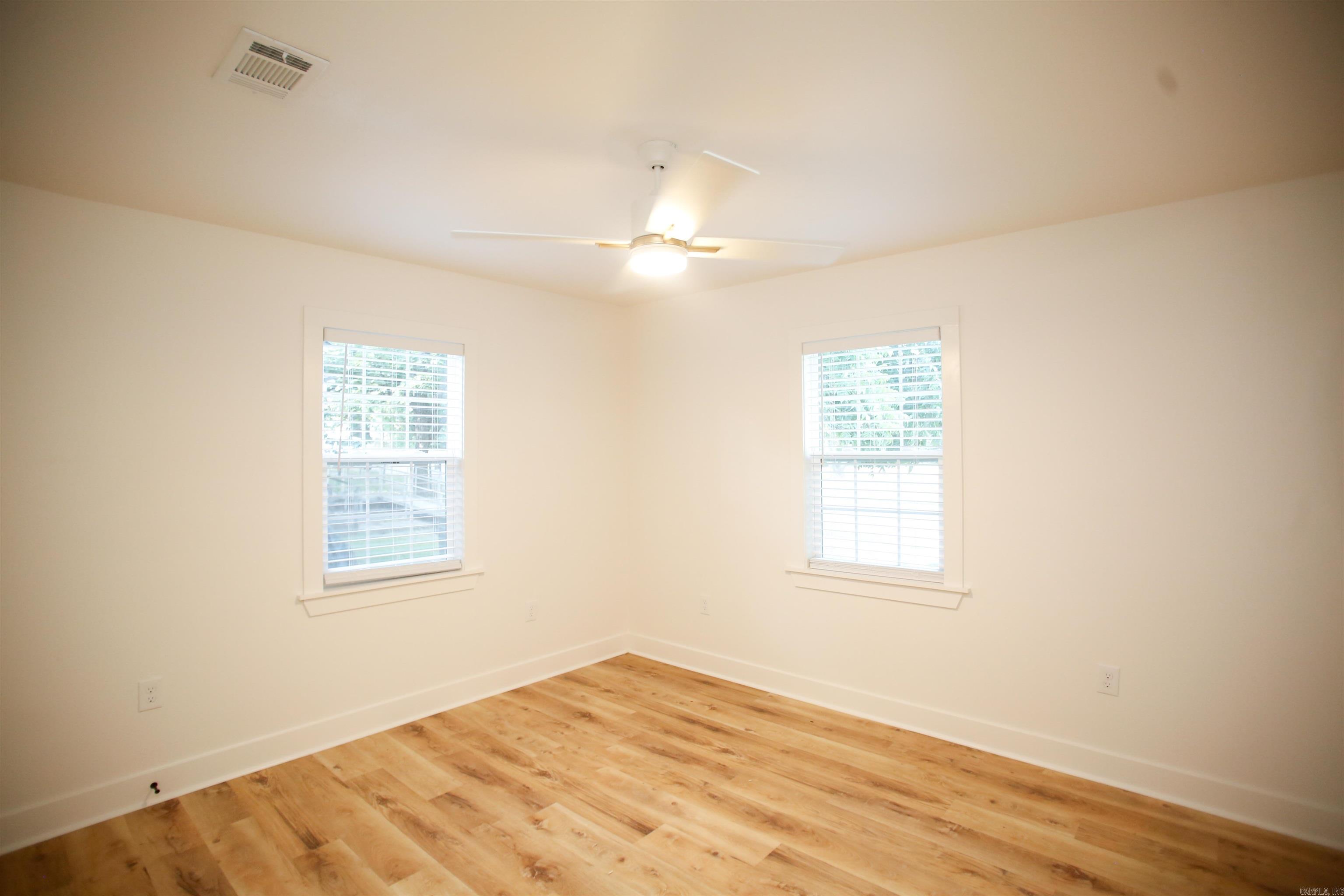 1916 Vance Street Property Photo 7