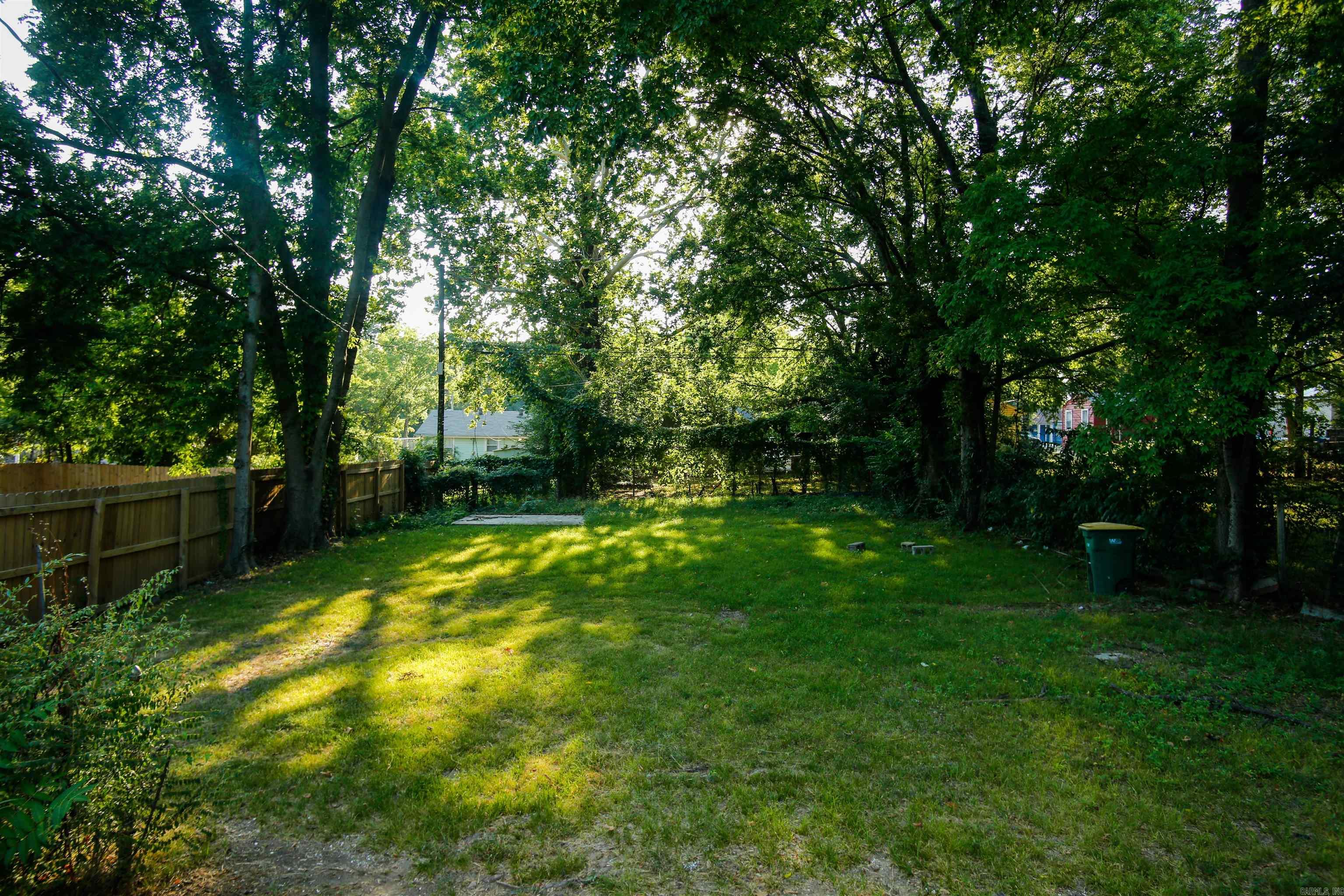 1916 Vance Street Property Photo 11