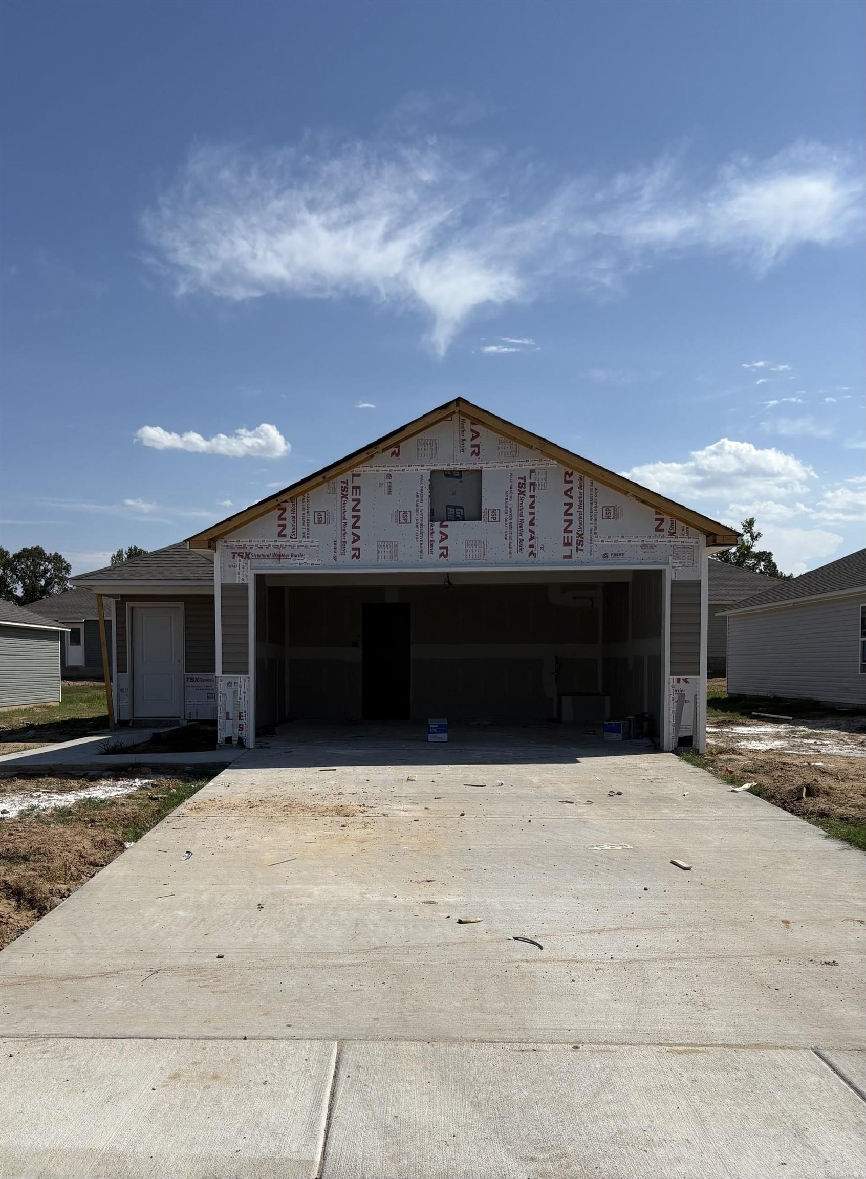 145 Maddison Rachael Property Photo 1
