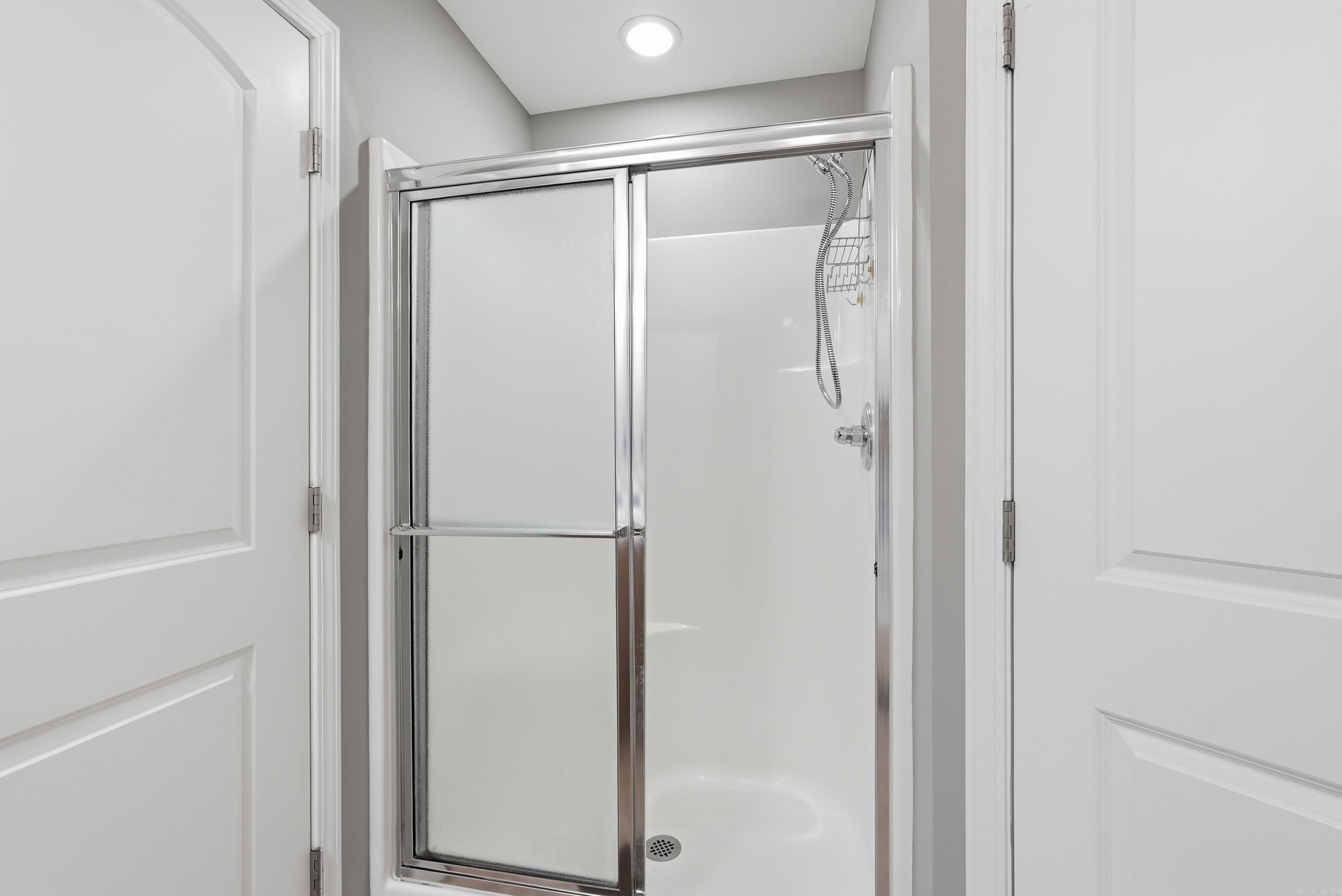 2201 Henry Avenue Property Photo 30