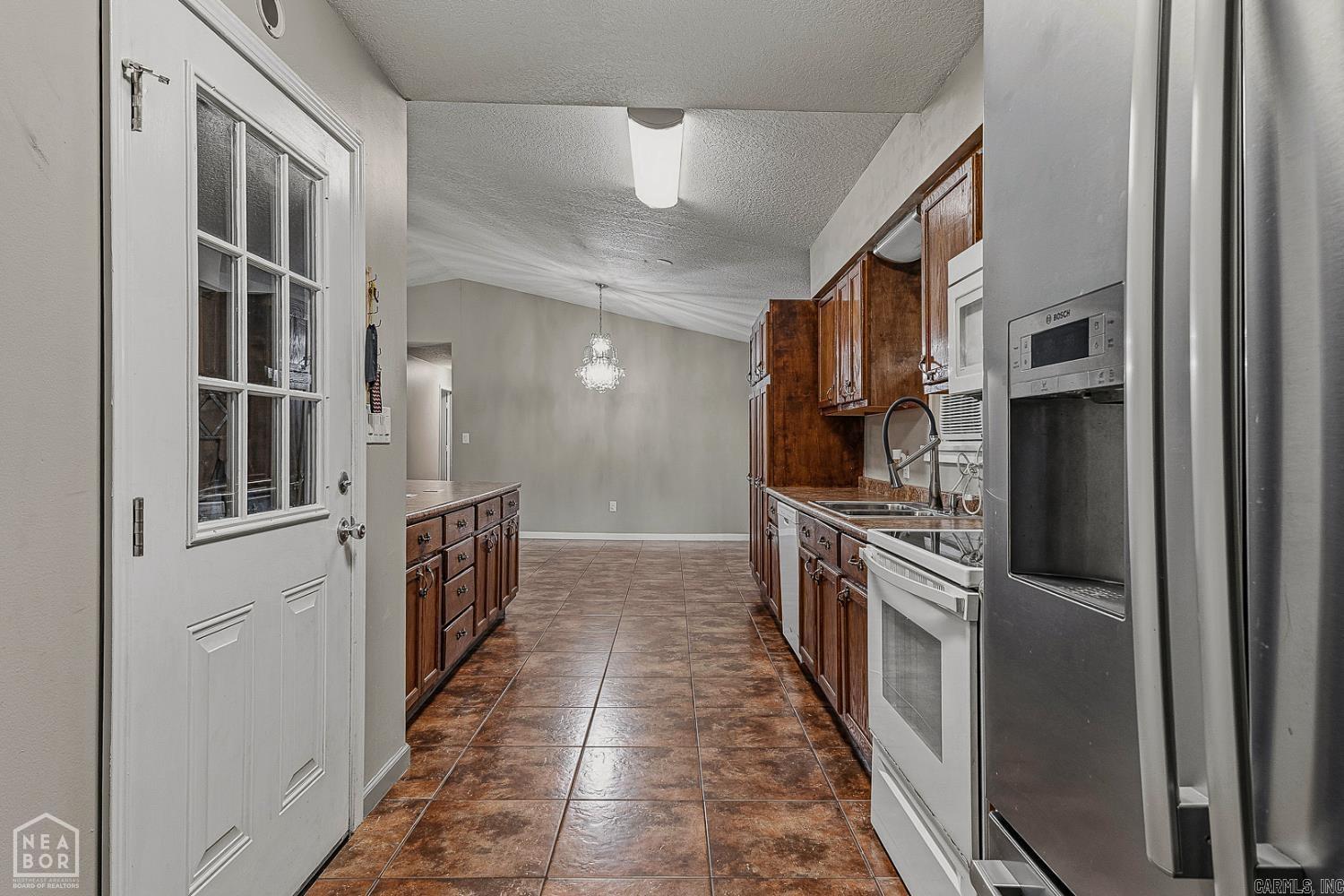 1303 Daniel Drive Property Photo 13