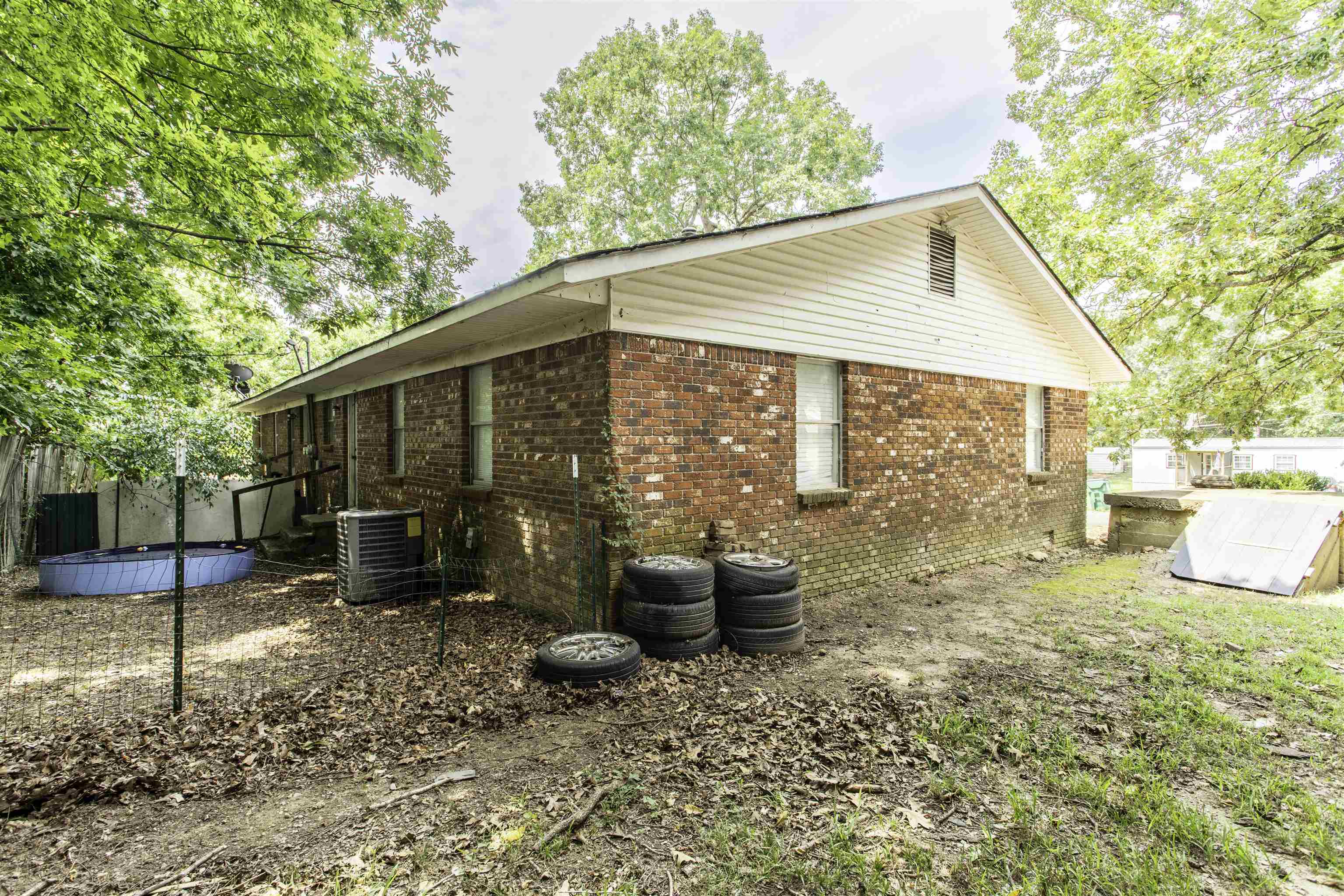 206 Fair Park Dr Property Photo 5