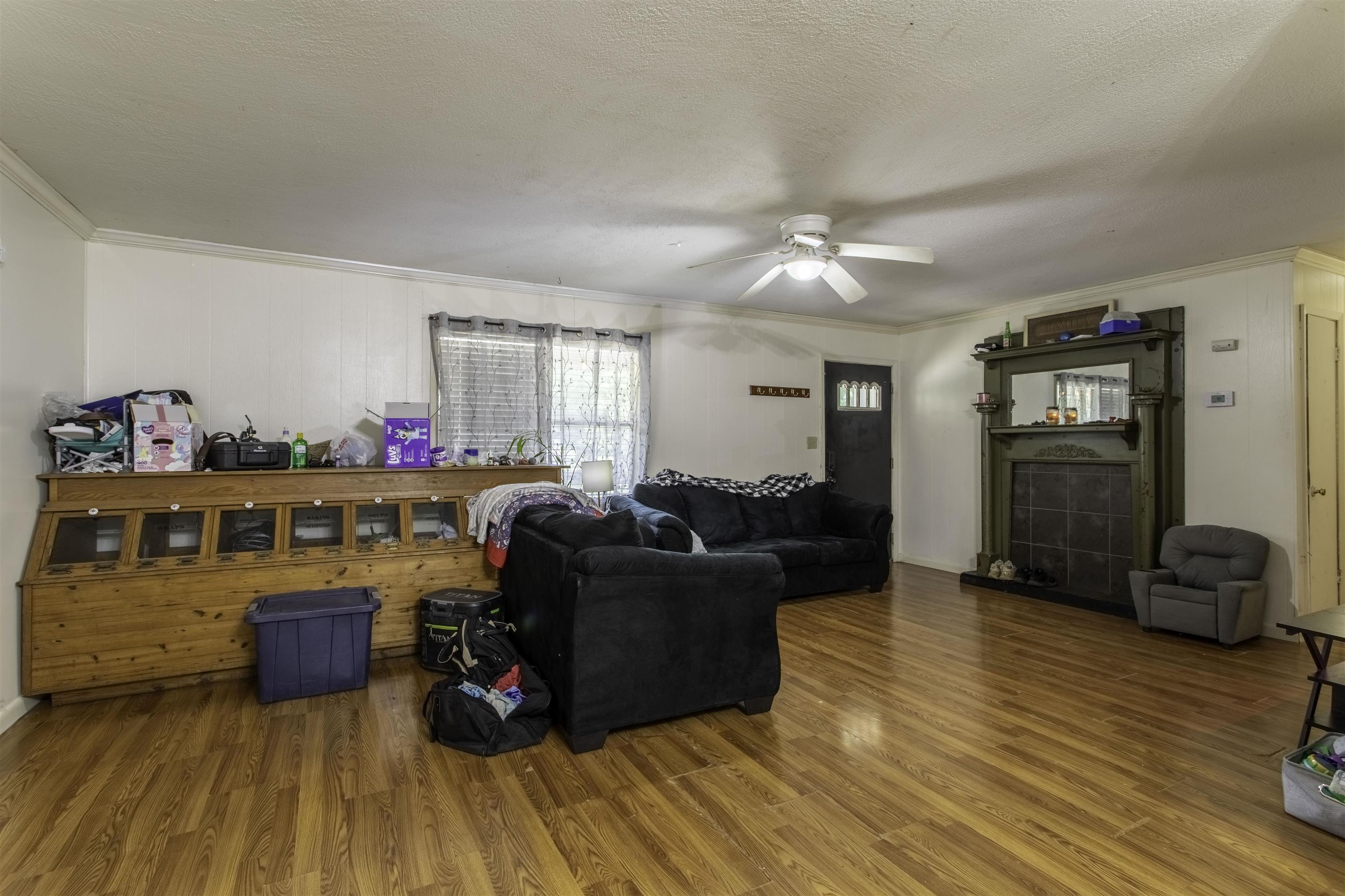 206 Fair Park Dr Property Photo 8