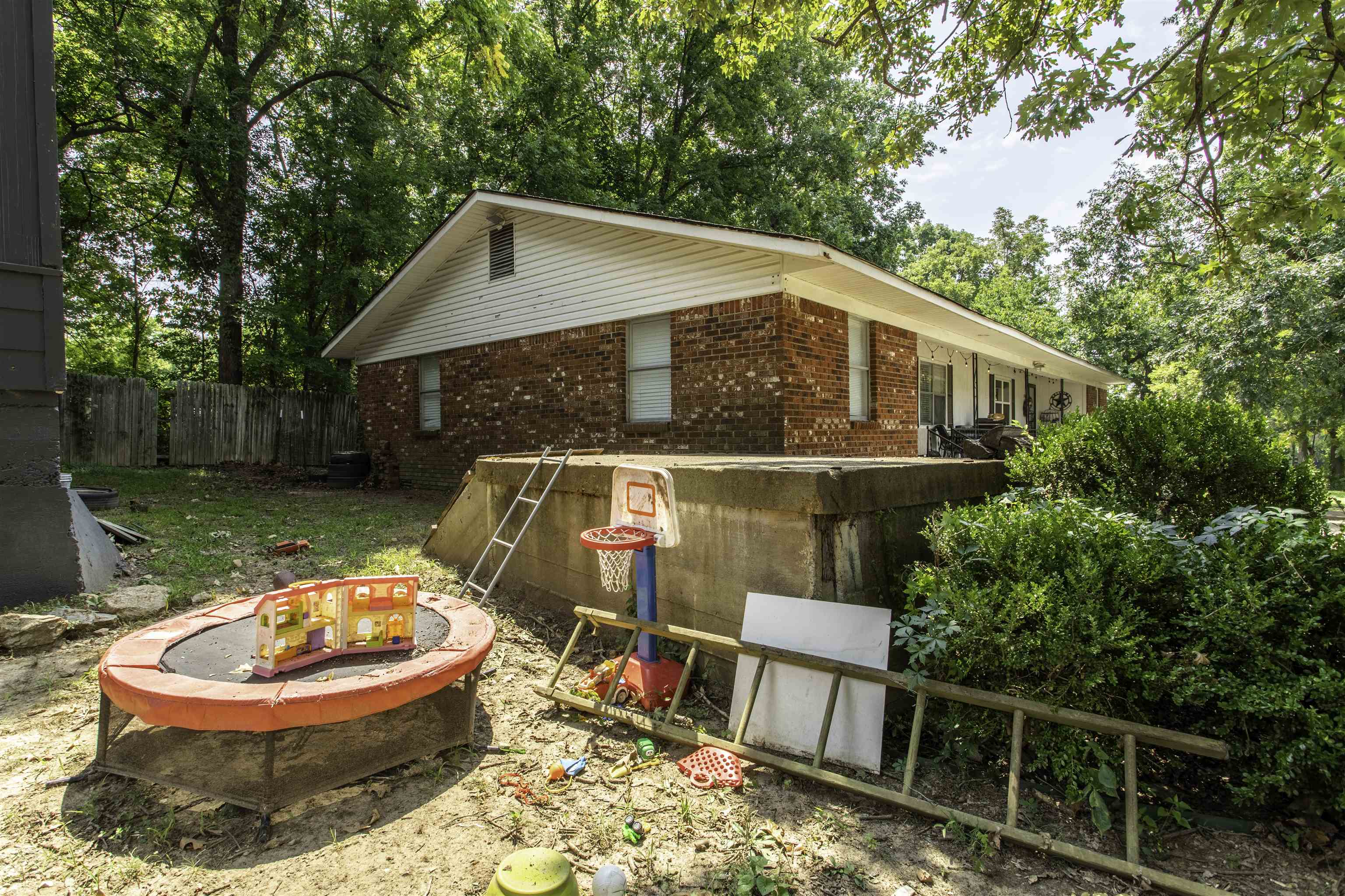 206 Fair Park Dr Property Photo 42