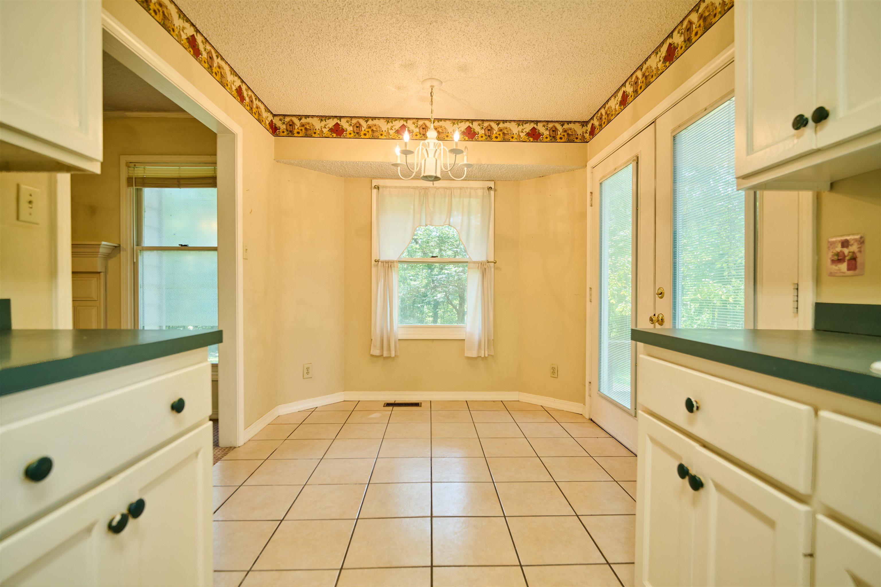 102 Hebron Property Photo 12