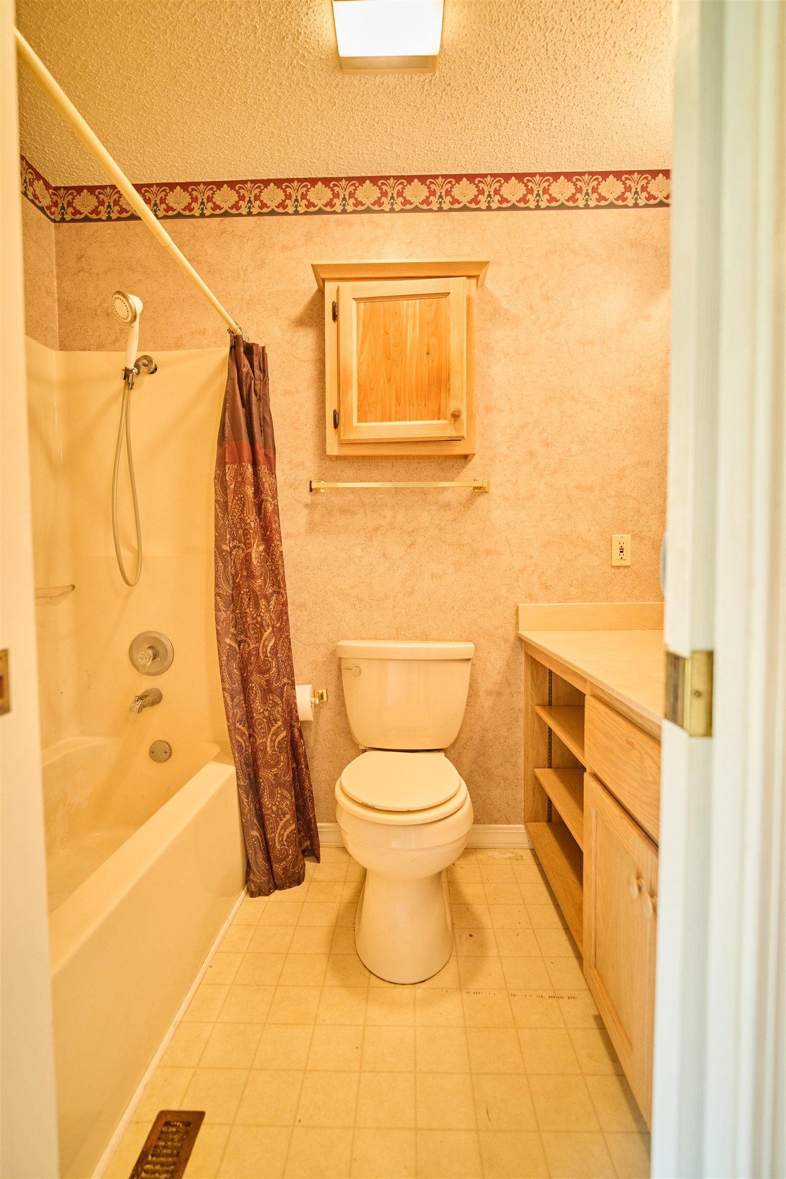 102 Hebron Property Photo 29