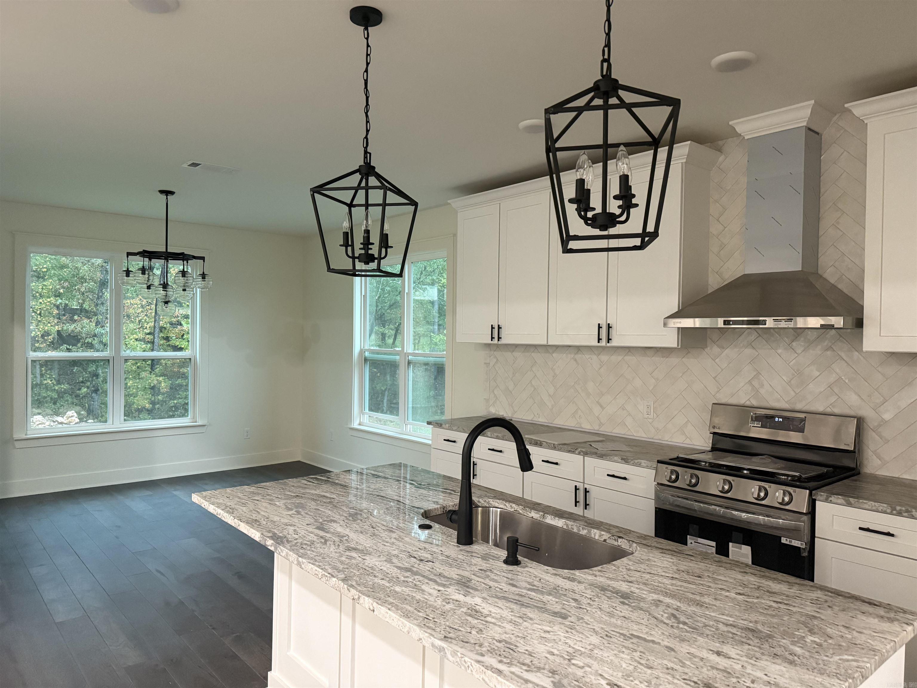 5168 Peace Lane Property Photo 15