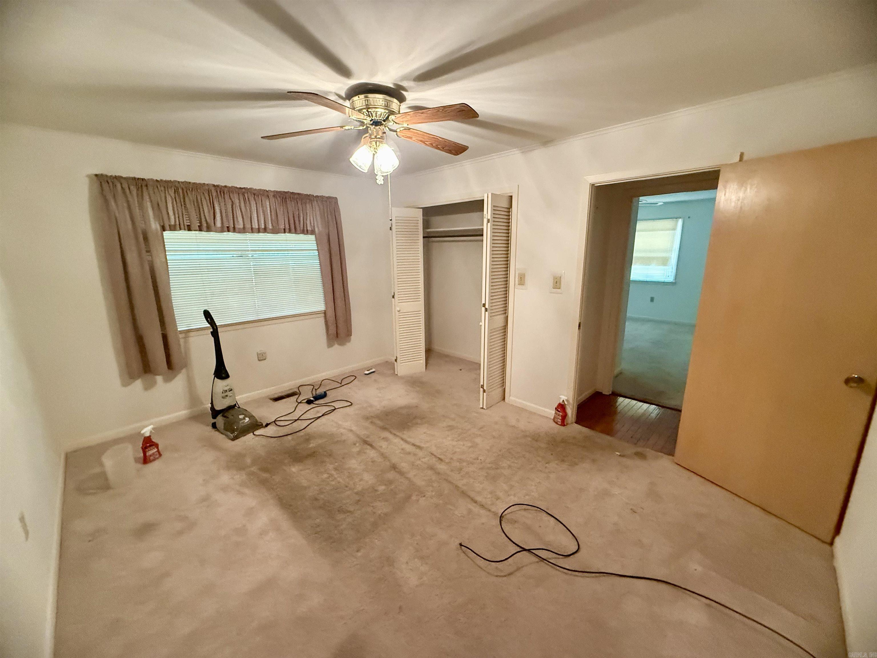 613 E Cedar Property Photo 27