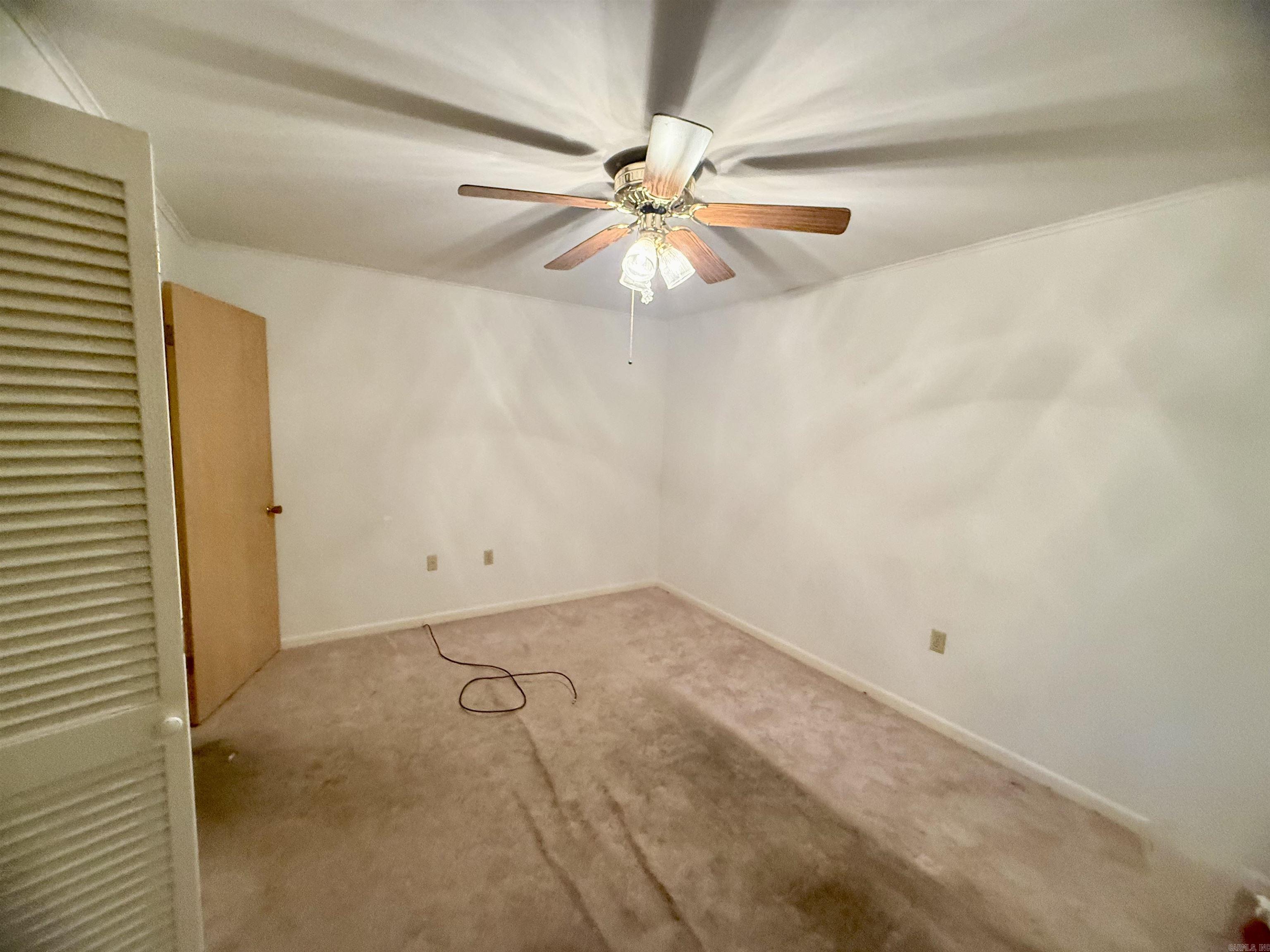 613 E Cedar Property Photo 28