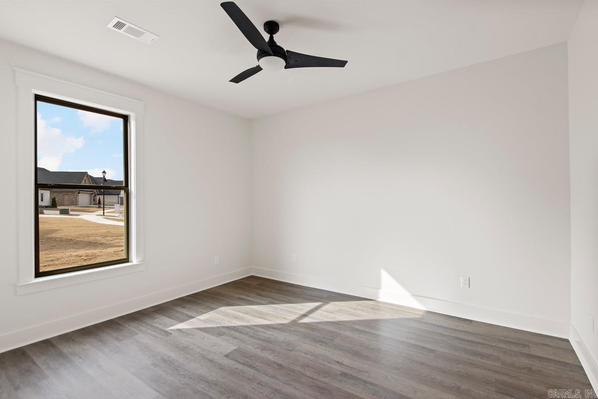602 Corondelet Property Photo 32