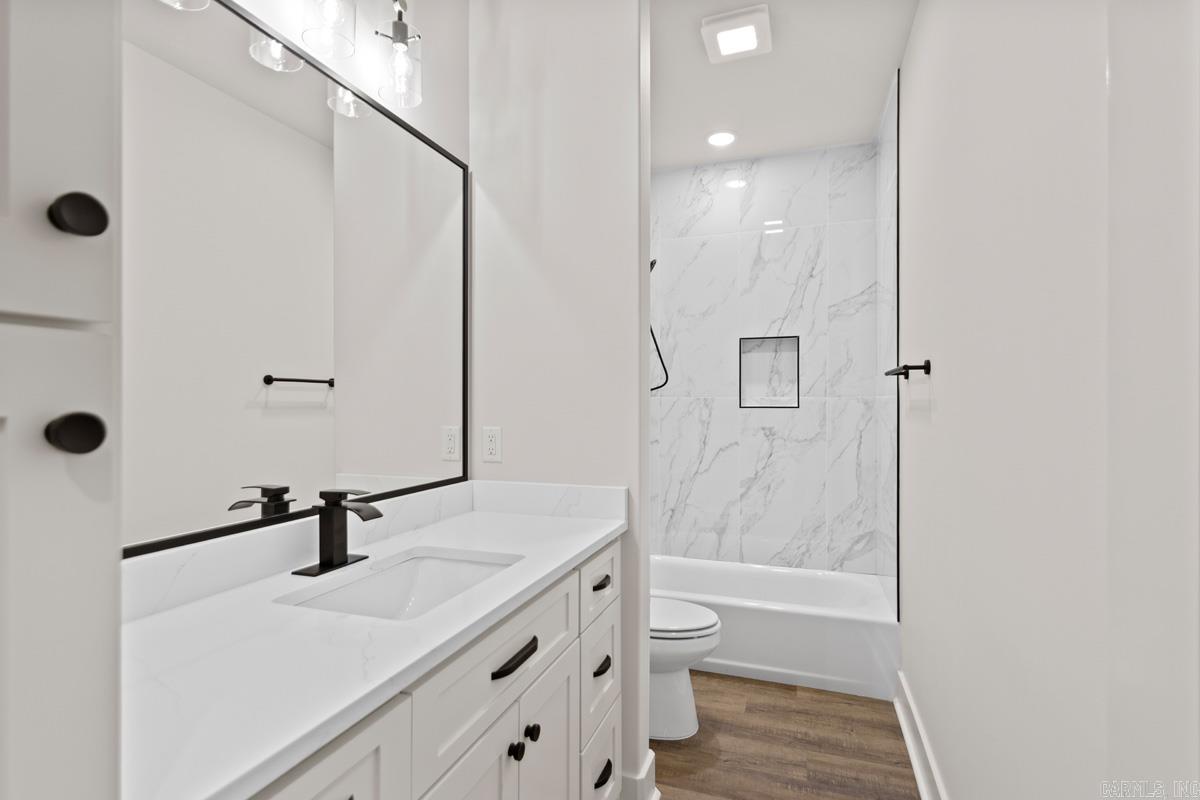 602 Corondelet Property Photo 34