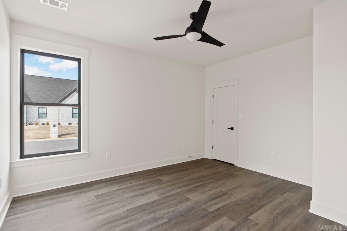 602 Corondelet Property Photo 37