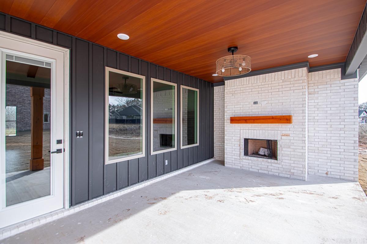 602 Corondelet Property Photo 41