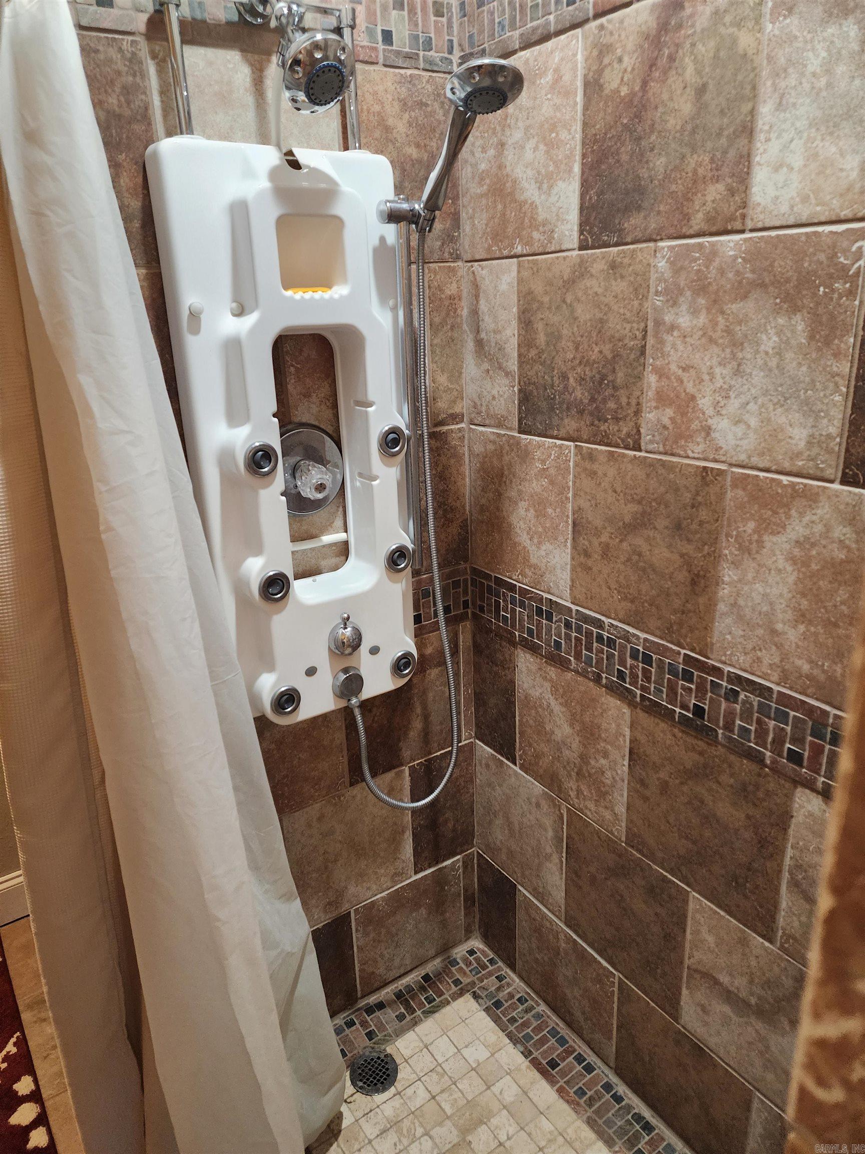 333 Manor Drive Property Photo 16