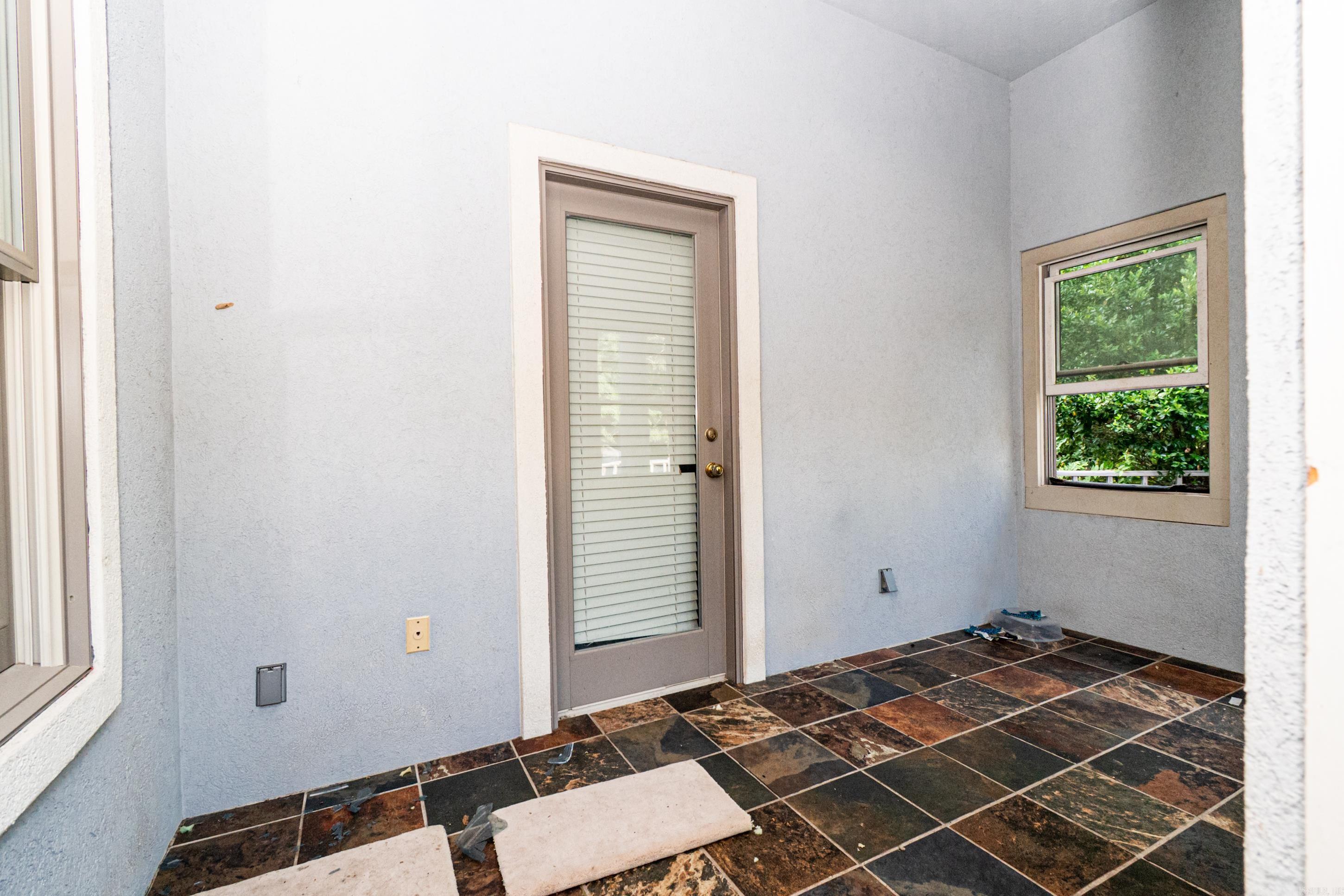 2310 Ridgewood Dr. Property Photo 13