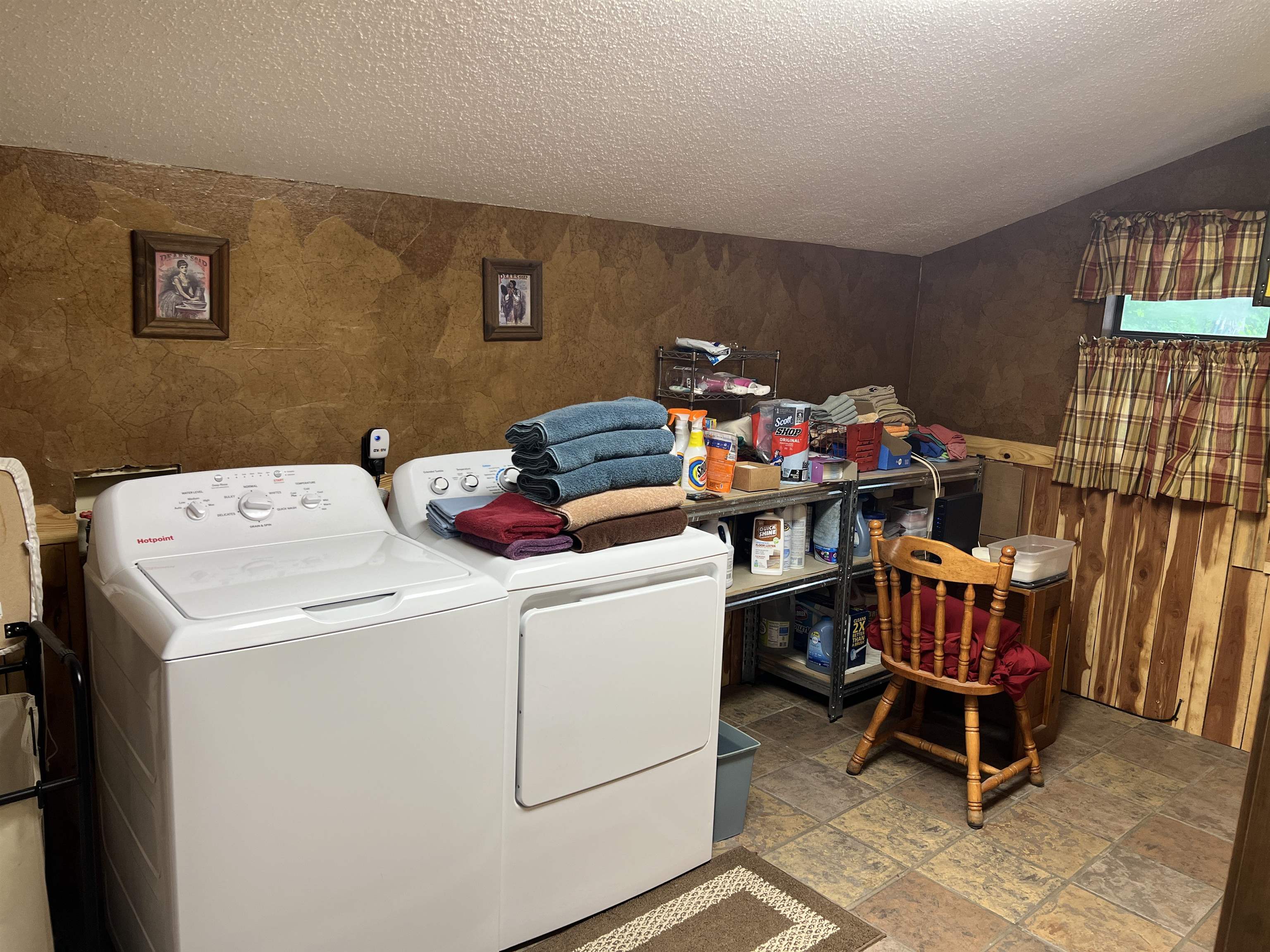 858 N Riverview Lane Property Photo 15