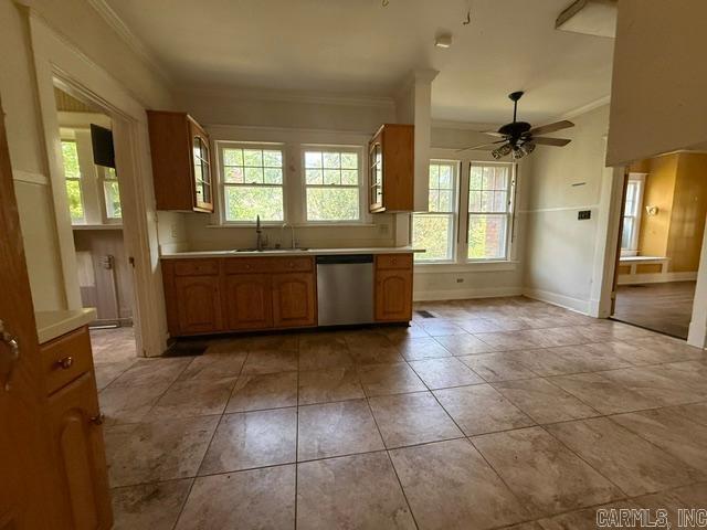 808 N Madison Avenue Property Photo 11