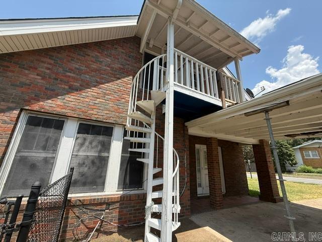 808 N Madison Avenue Property Photo 13