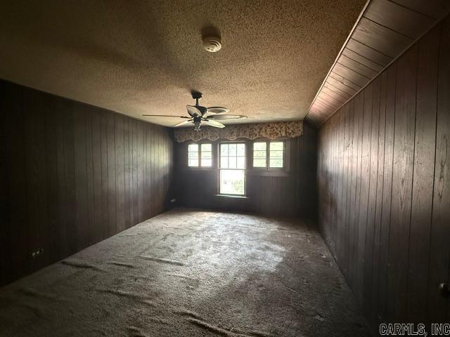 808 N Madison Avenue Property Photo 17