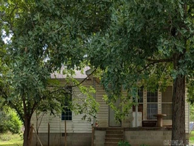 6720 Redbud Dr Property Photo 1
